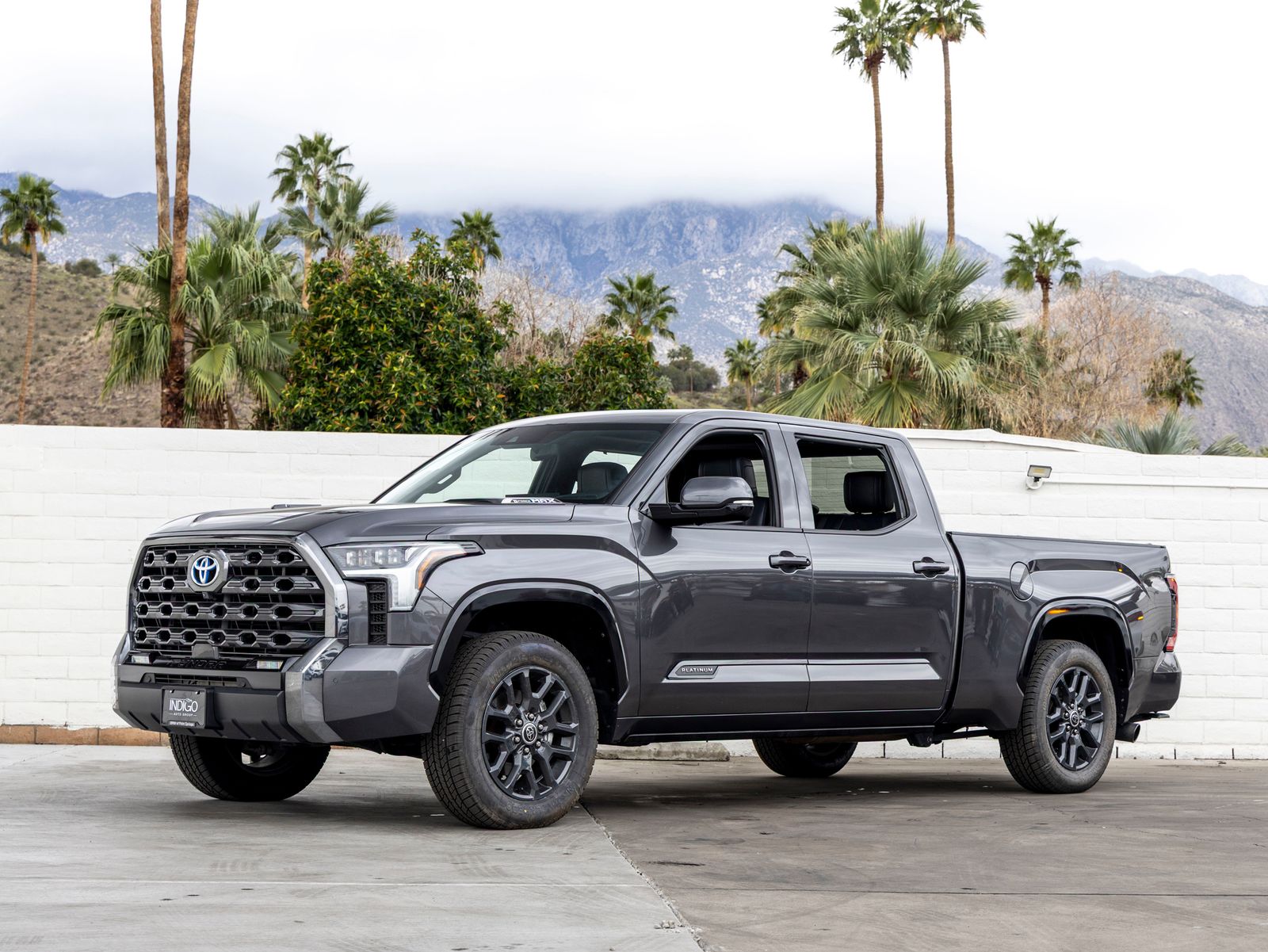 2022 Toyota Tundra Hybrid Platinum HV CrewMax Cab LB 4WD