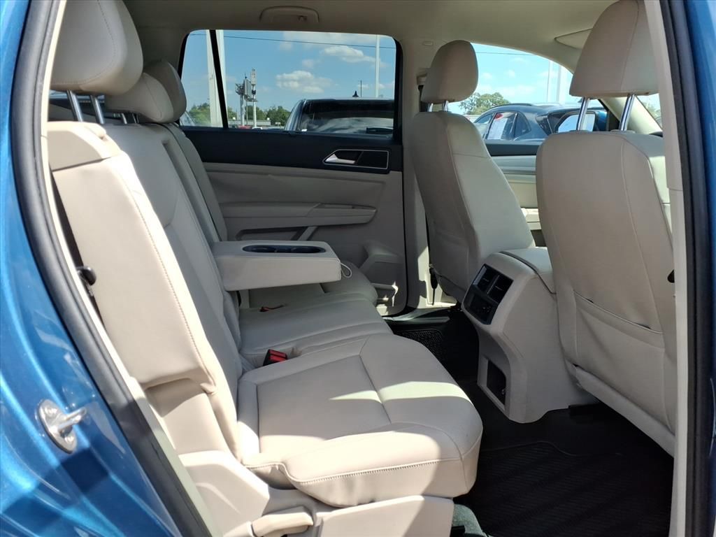 2019 Volkswagen Atlas 3.6L V6 SE Blue at DeMontrond Auto Country