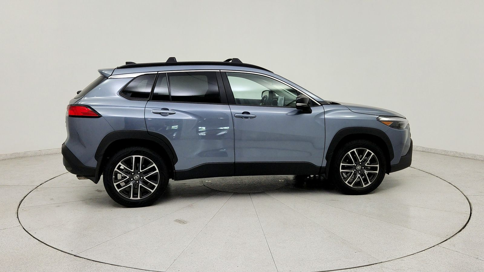 Used 2026  Toyota XLE image 8