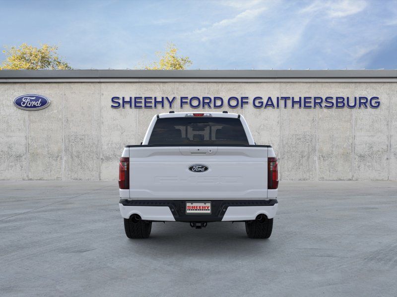 New 2026 Oxford White Ford XLT image 6