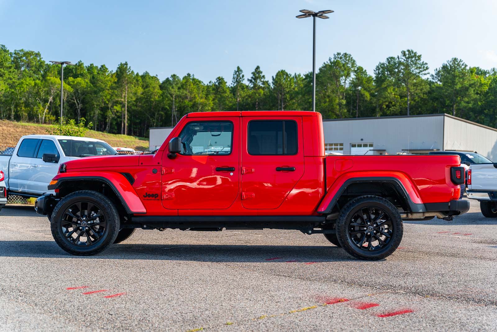 Used 2024 Jeep Gladiator Truck