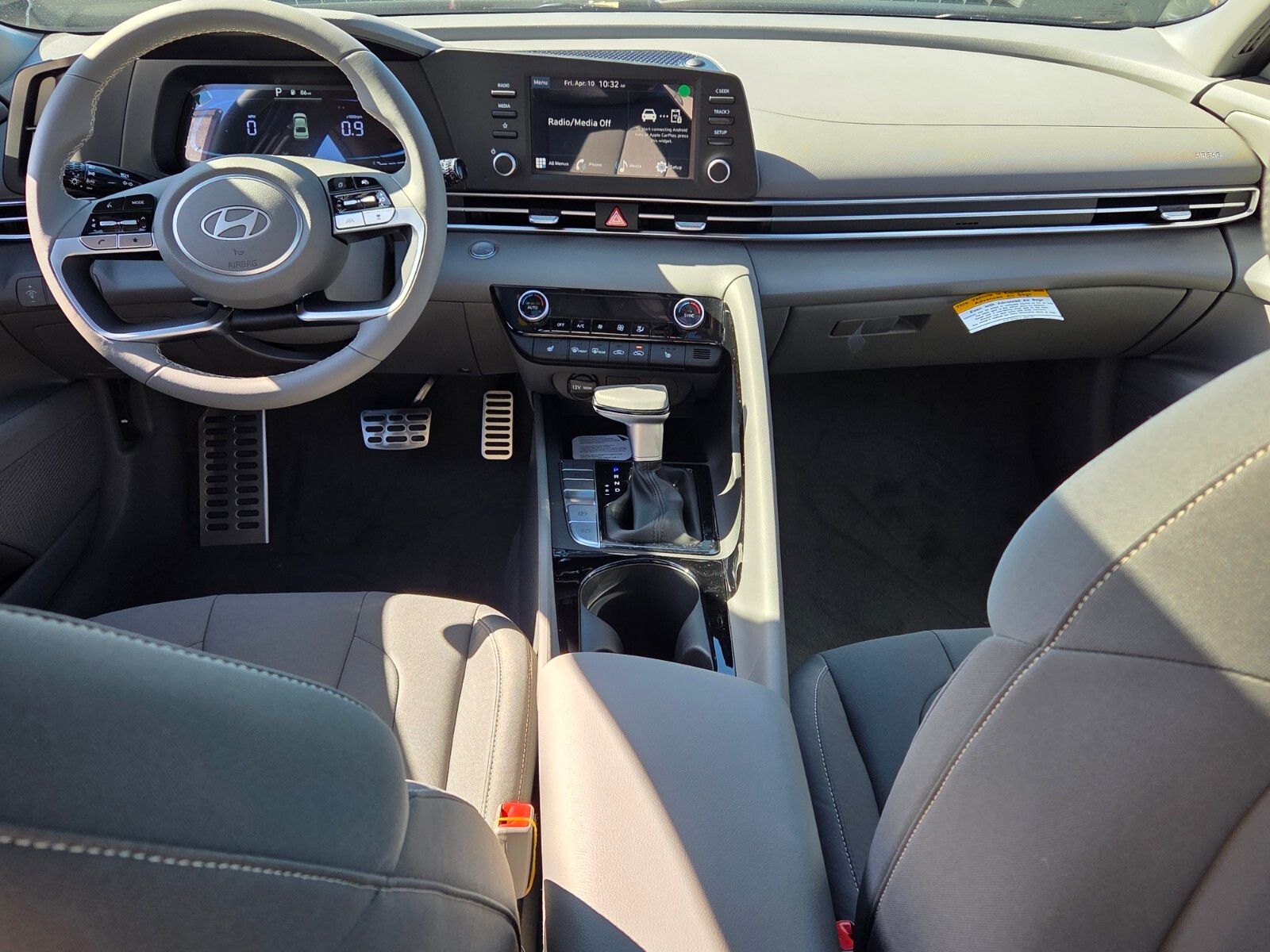 New 2026 Gray HYUNDAI SEL Sport image 8