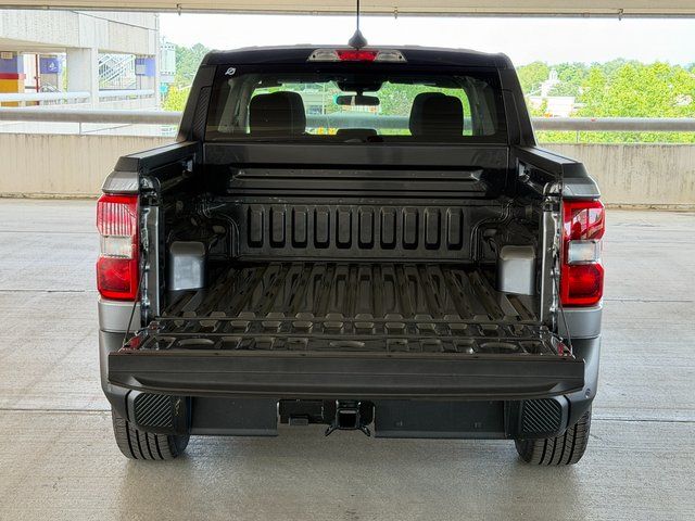 2025 Ford Maverick XLT - Photo 13