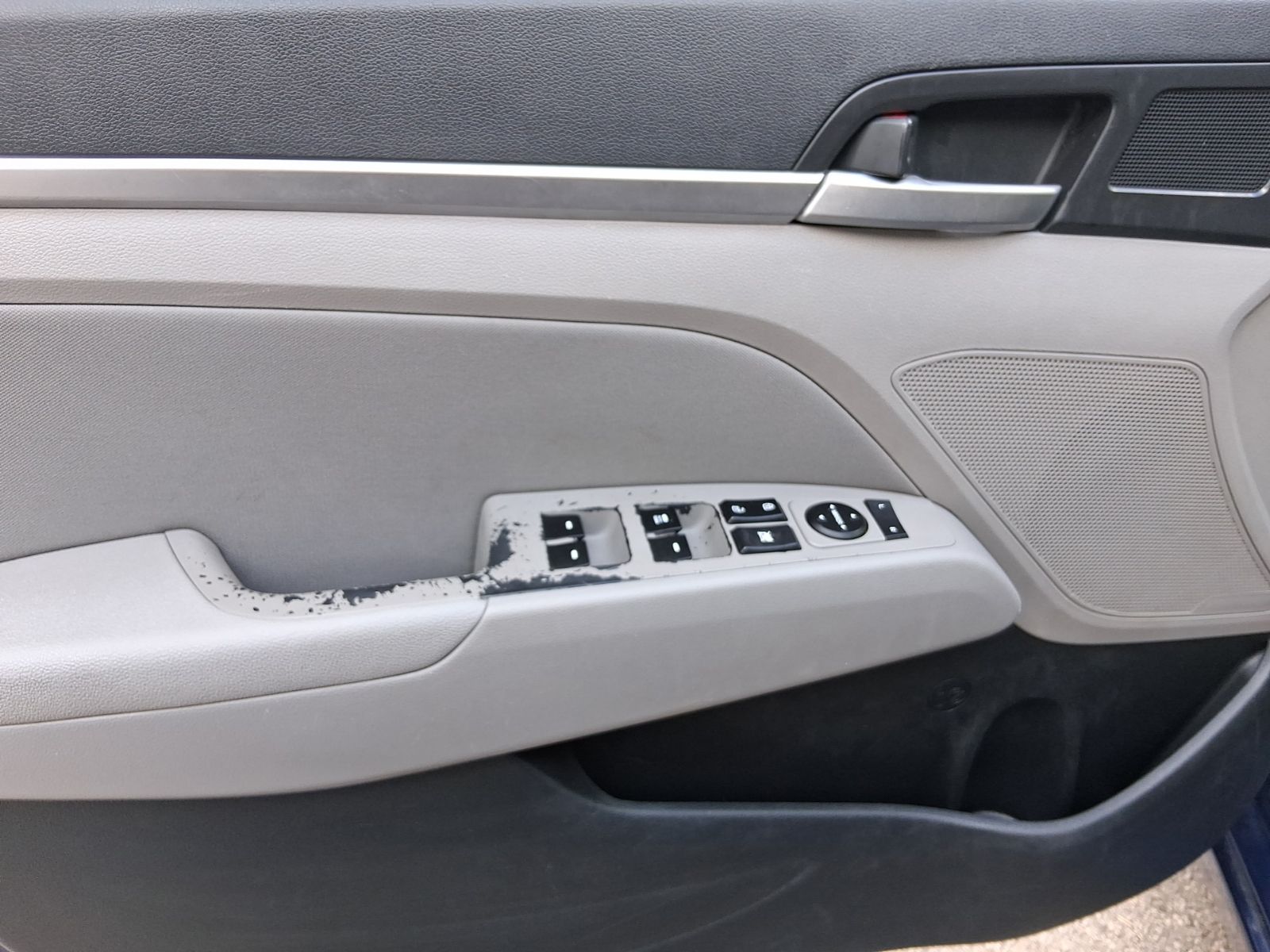 Used Car 2019 Hyundai Elantra  Sel For Sale Under $12,000 In Austin, Texas