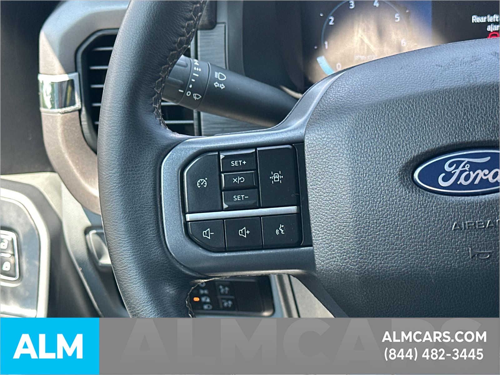 Used 2025 Gray Ford XLT image 28