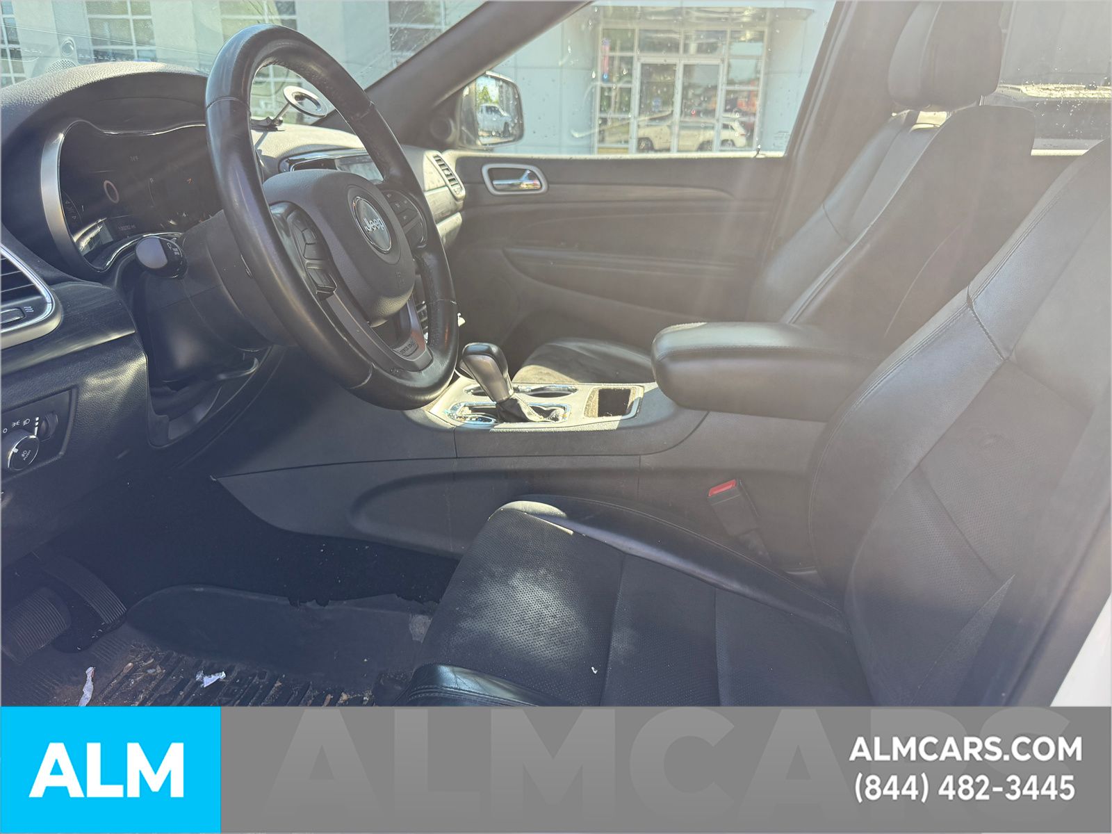 Used 2020 Bright White Clearcoat Jeep Laredo E image 12