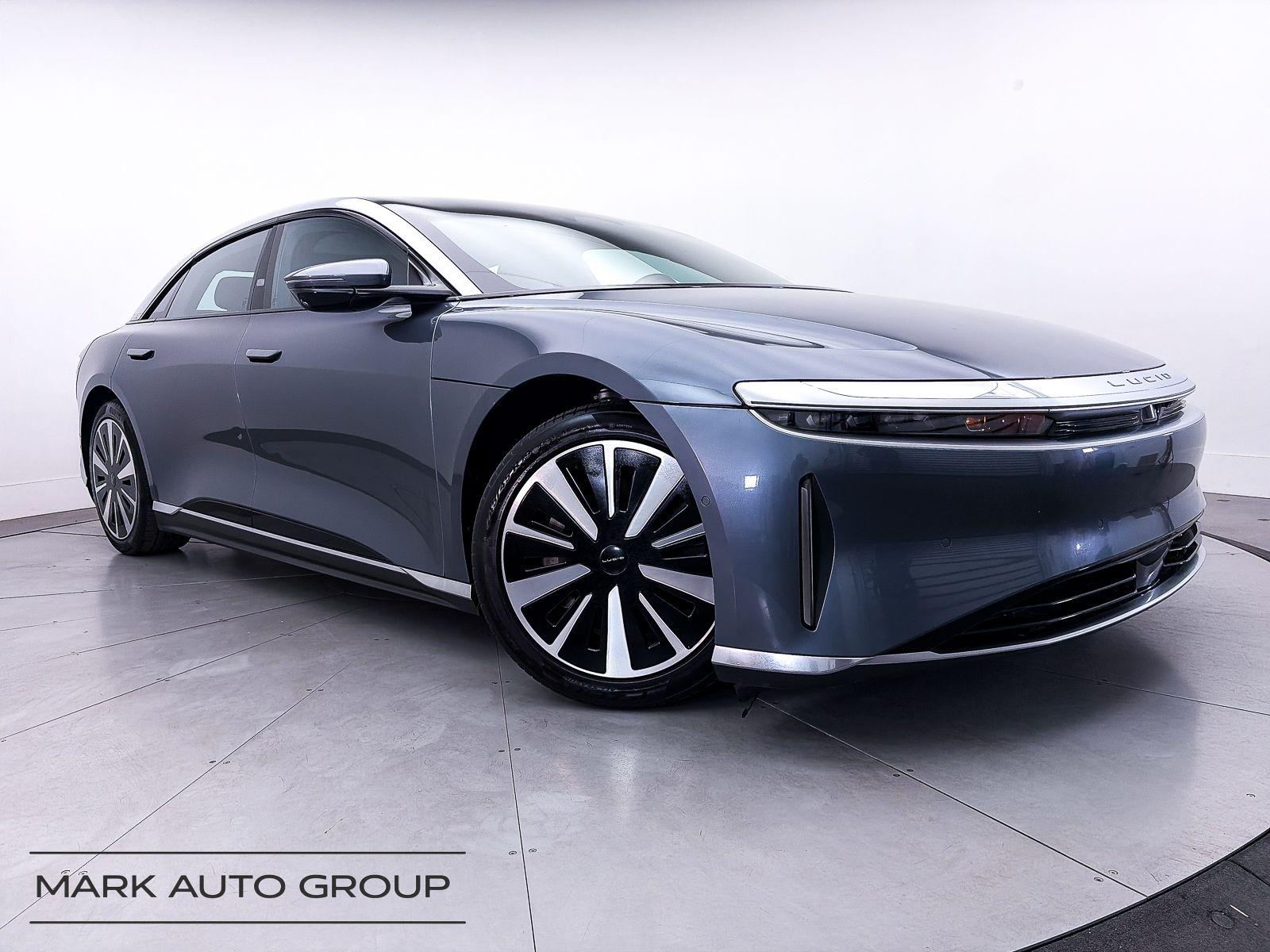 2024 Lucid Air Touring