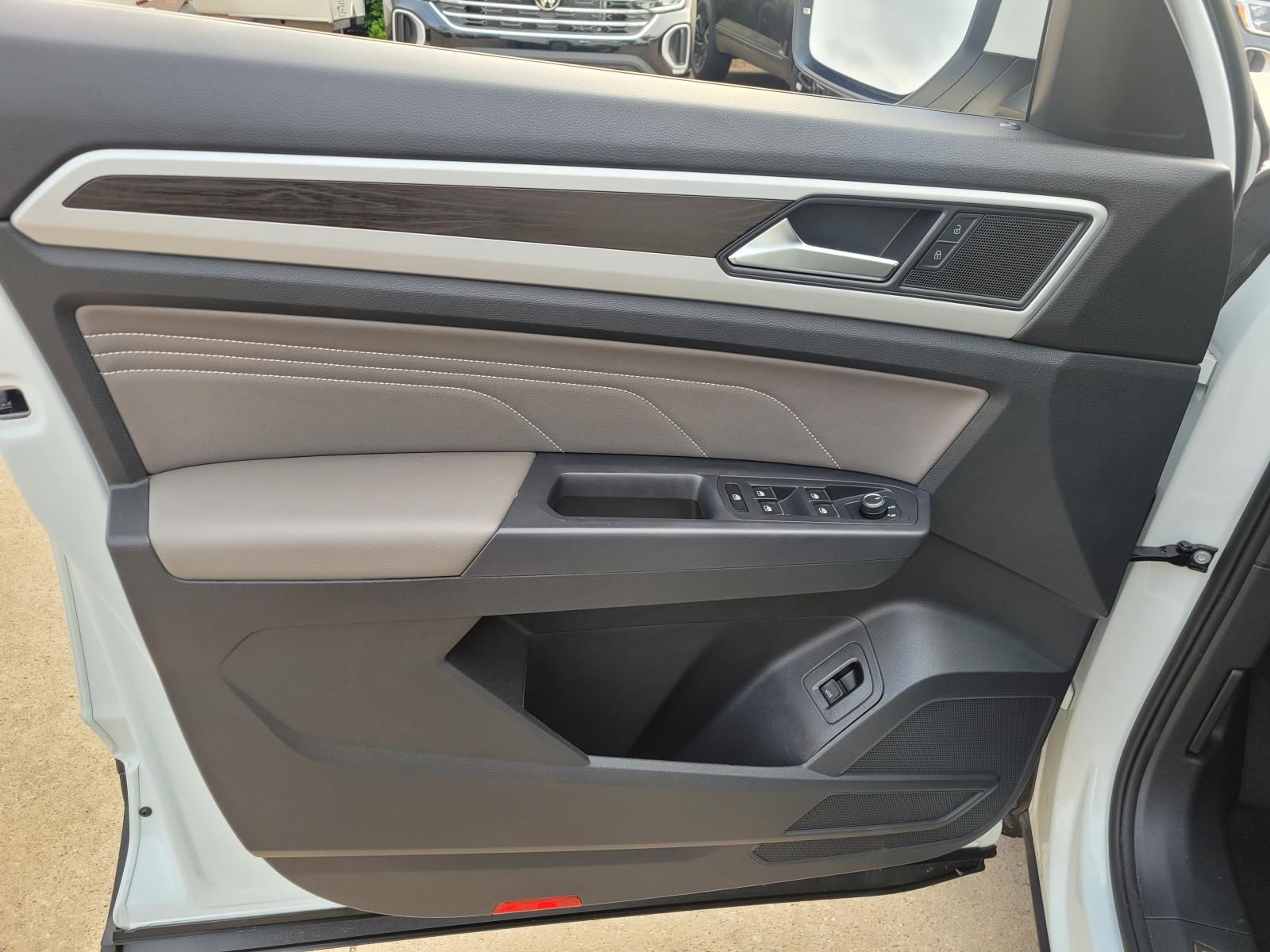 used 2021 Volkswagen Atlas car, priced at $22,400