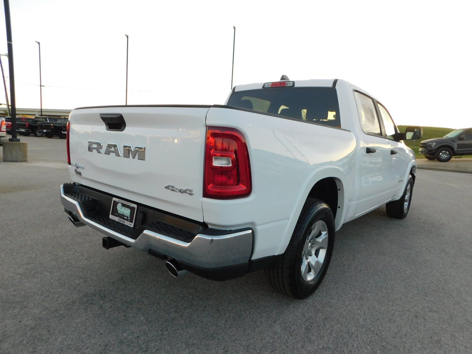 2025 Ram 1500 Big Horn/Lone Star 2