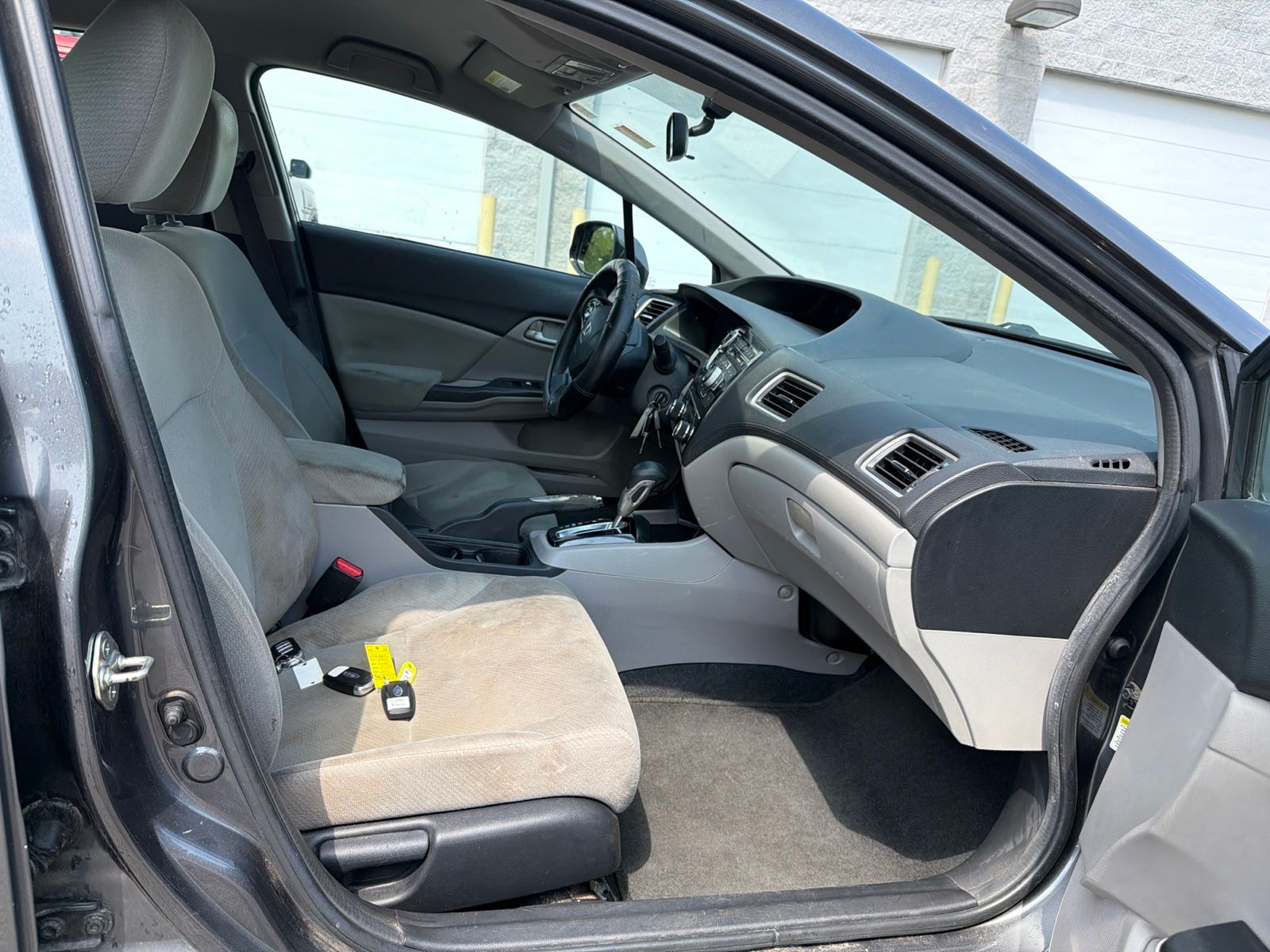 Used 2013 Gray Honda LX image 24