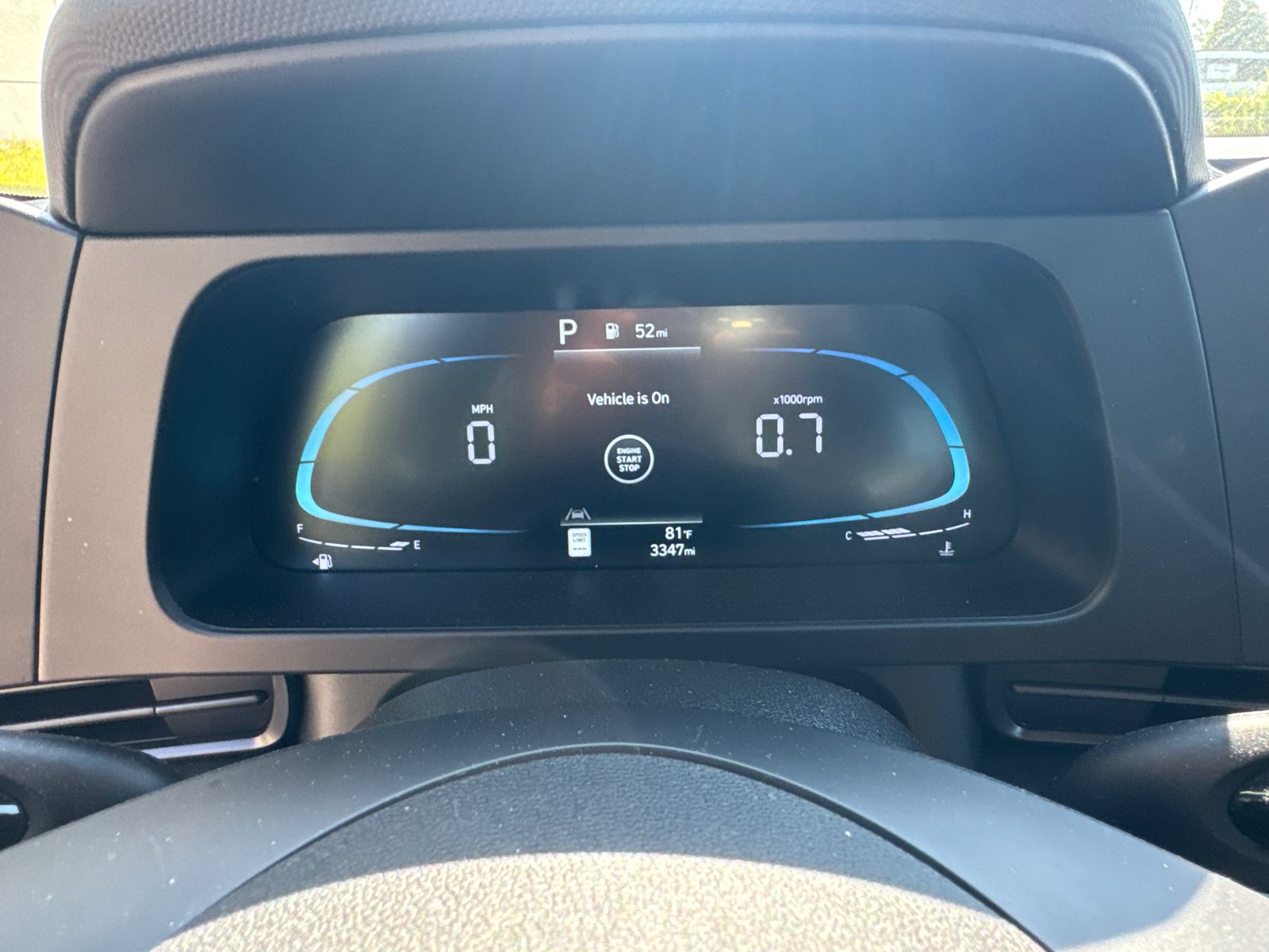 Used 2025 Gray Hyundai SEL Sport image 27