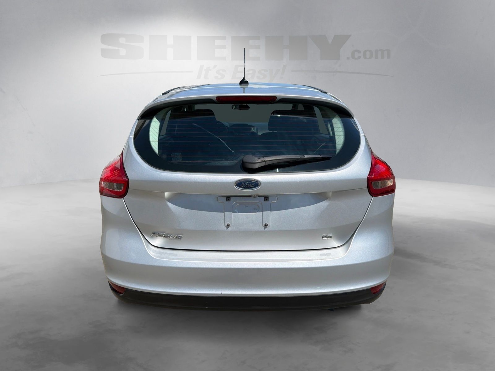 Used 2018 Ingot Silver Ford SE image 13
