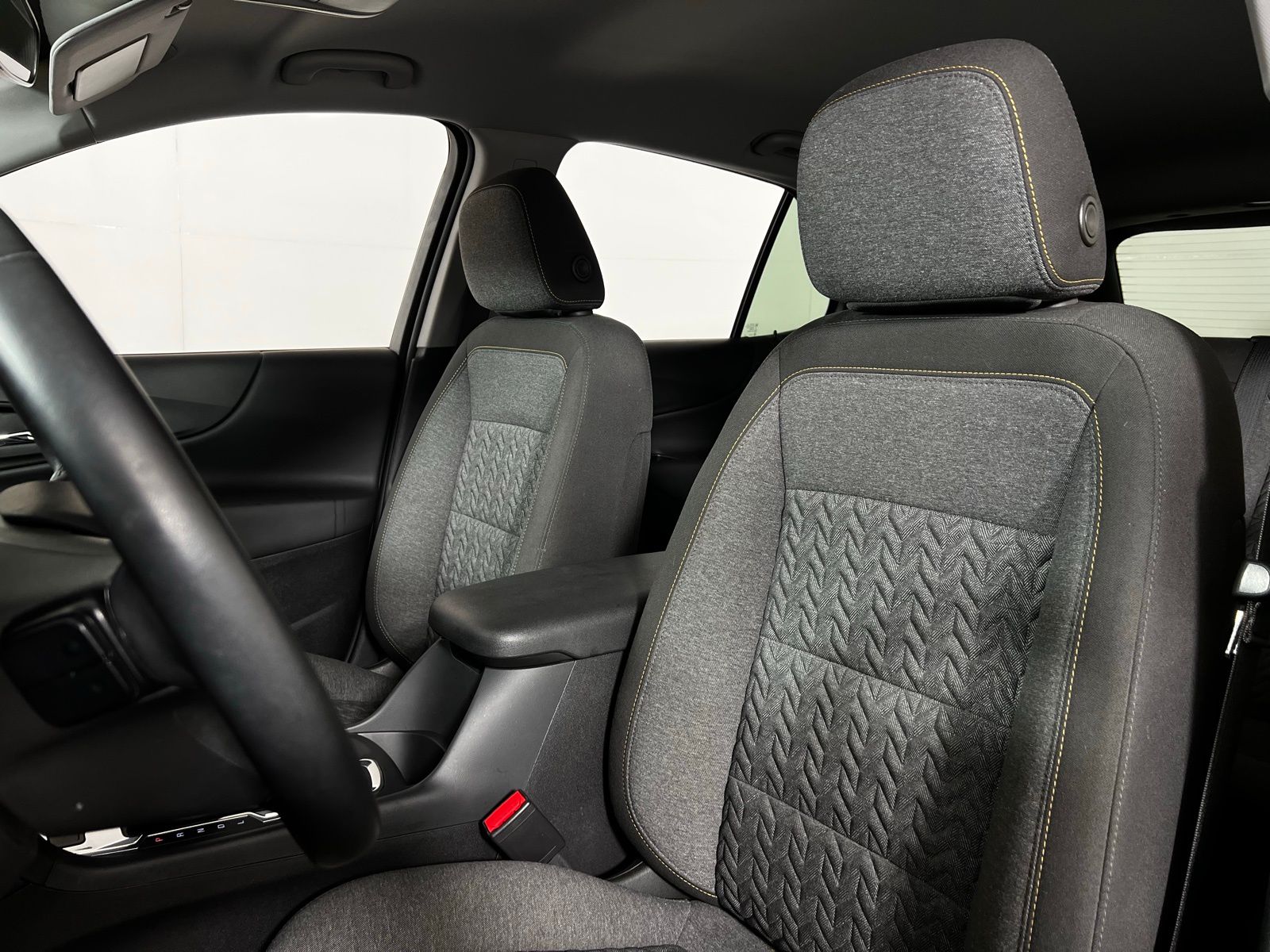Thumbnail: 2023 Chevrolet Equinox - 13