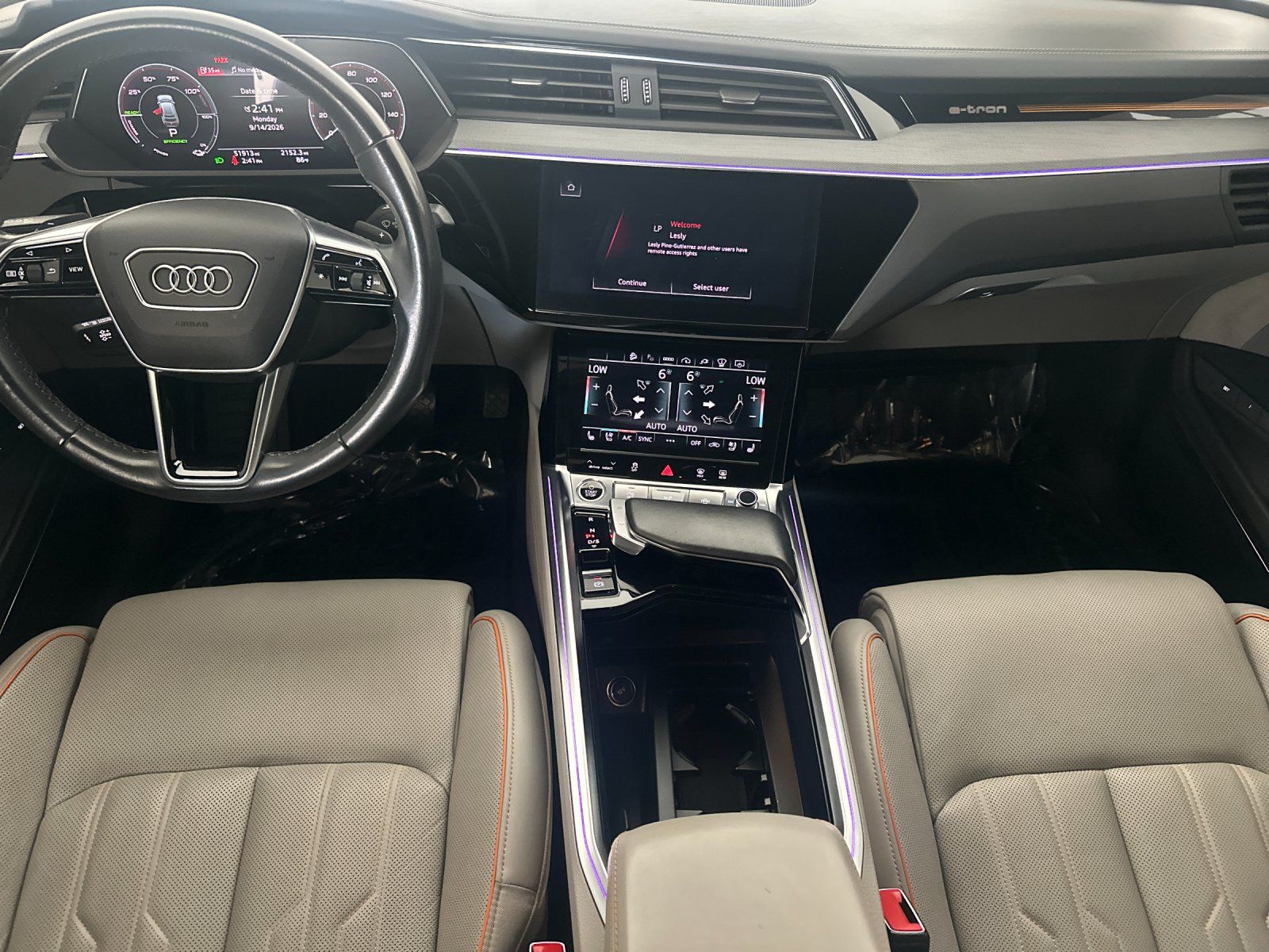 2024 Audi Q8 Sportback e-tron Prestige — full photo 13 of 27