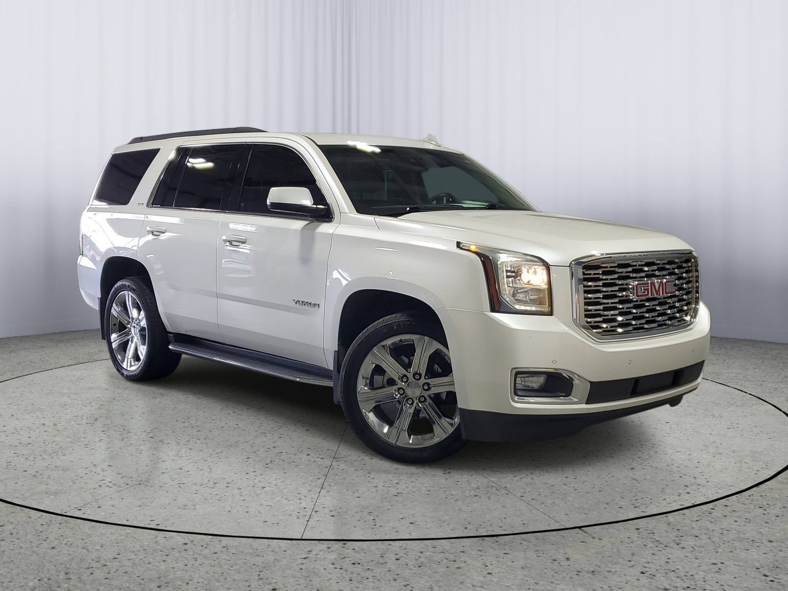 White 2016 GMC Yukon SUV / Crossover Four-Wheel Drive 6-Speed Automatic Overdrive