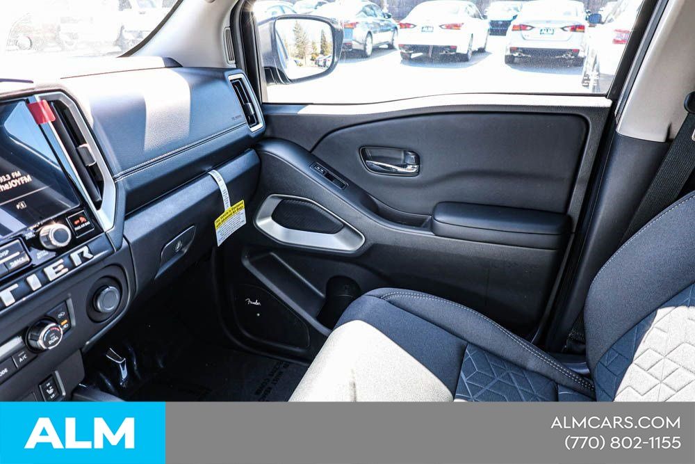Used 2025 White Nissan SV image 43
