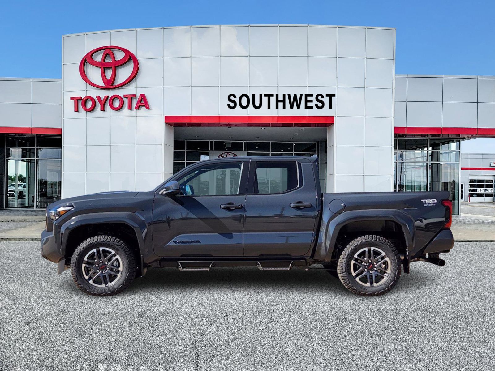 2024 Toyota Tacoma TRD Sport 3