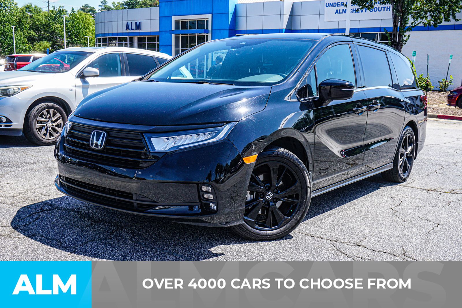 Used 2024  Honda Sport image 2
