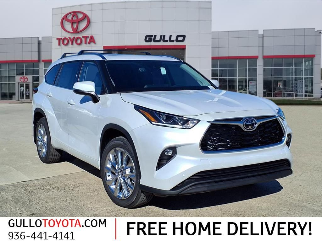 2026 Toyota Highlander Limited Off-white at Don McGill Toyota