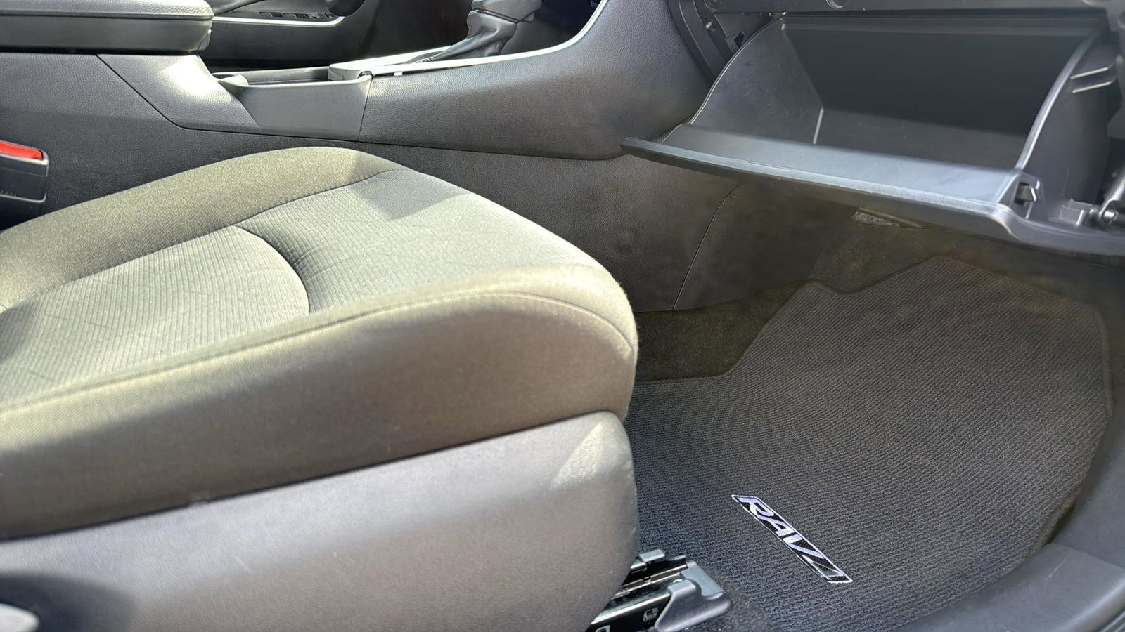 Used Car 2025 Toyota Rav4  Xle For Sale Under $30,000 In Austin, Texas