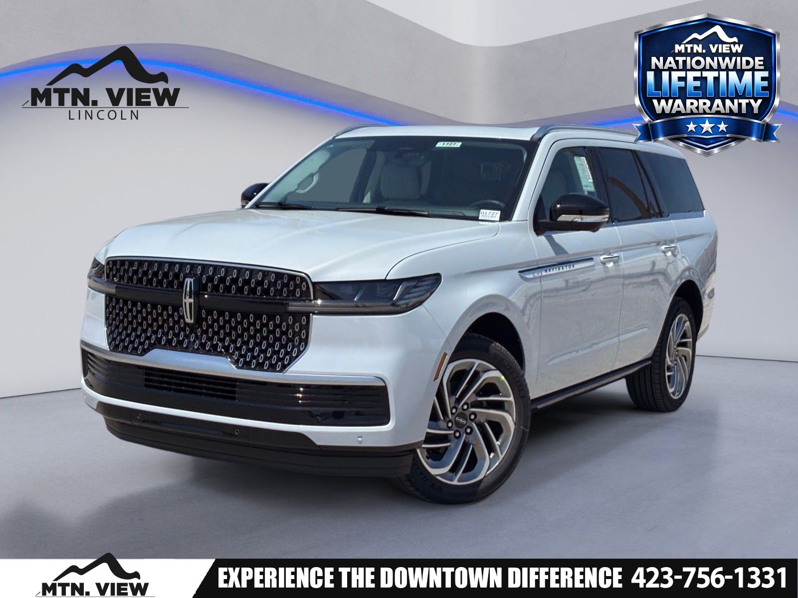 Crystal White 2026 Lincoln Navigator SUV / Crossover Four-Wheel Drive Automatic