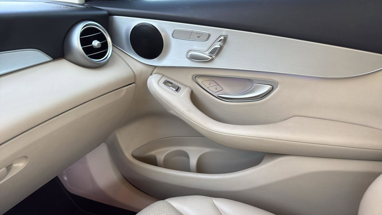 Used Car 2022 Mercedes-benz Glc  Glc 300 For Sale Under $30,000 In Austin, Texas