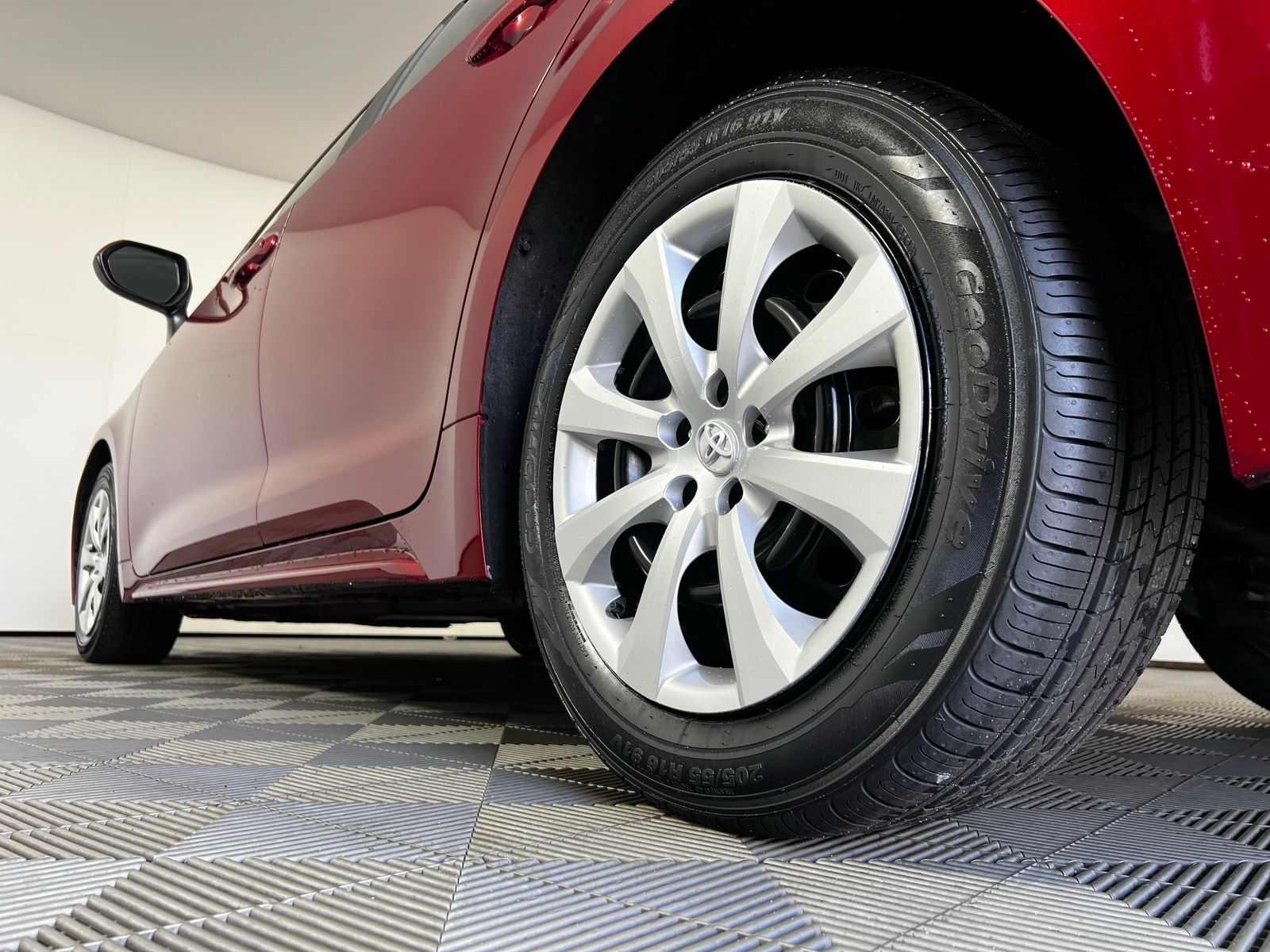 Thumbnail: 2023 Toyota Corolla - 23