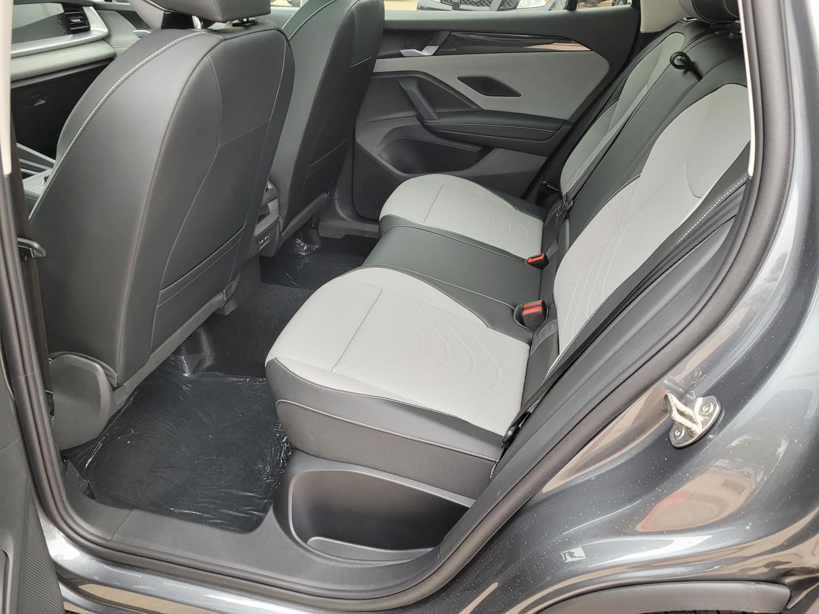 new 2026 Volkswagen Tiguan car, priced at $31,688
