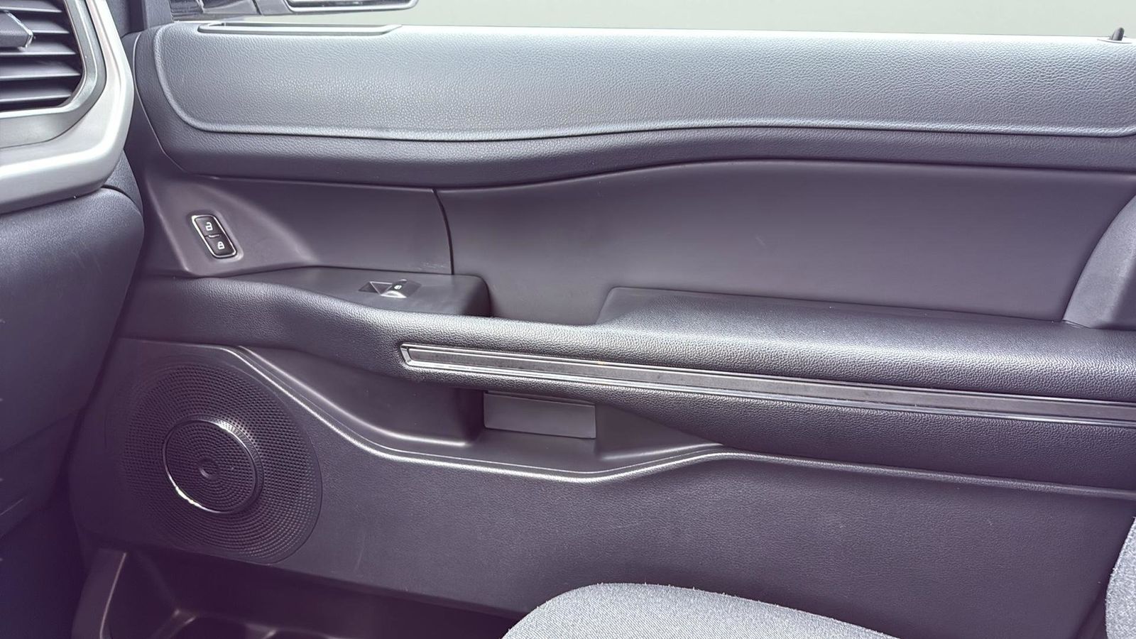 Used Car 2023 Ford Expedition  Xlt For Sale Under $50,000 In Austin, Texas