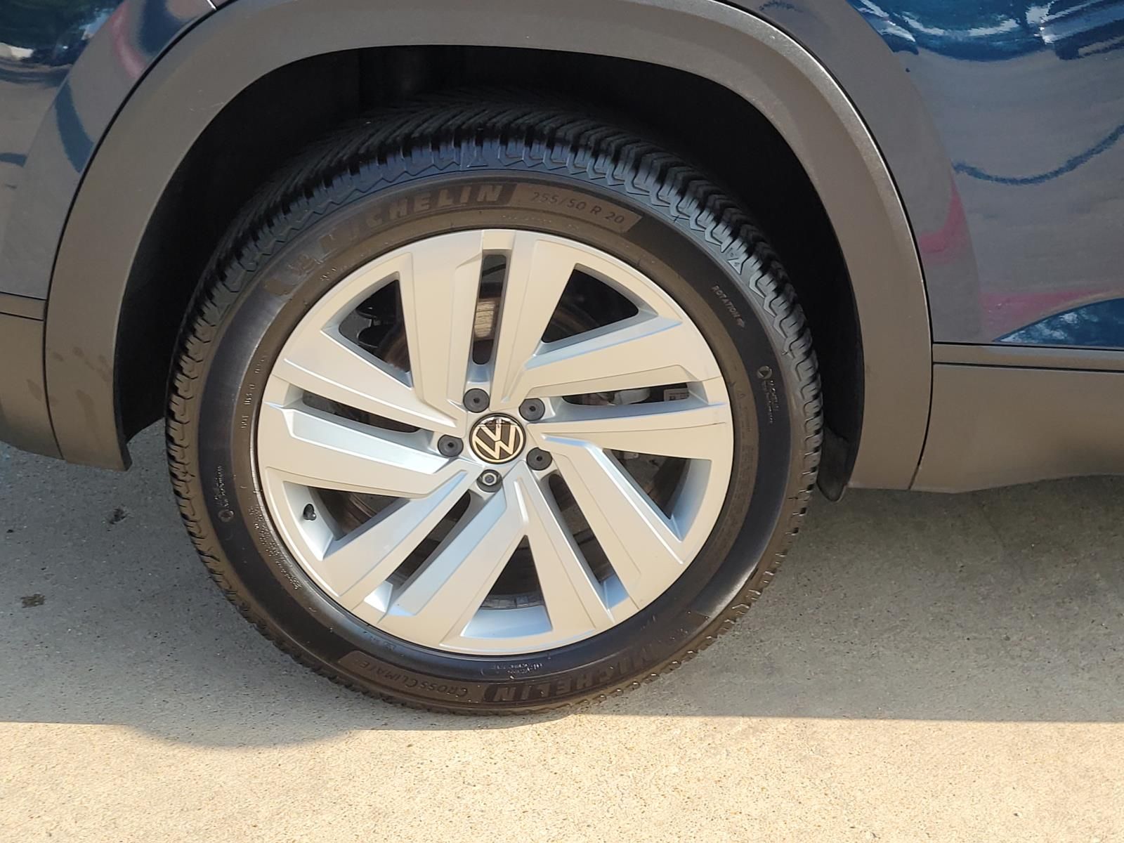 used 2022 Volkswagen Atlas Cross Sport car, priced at $22,000