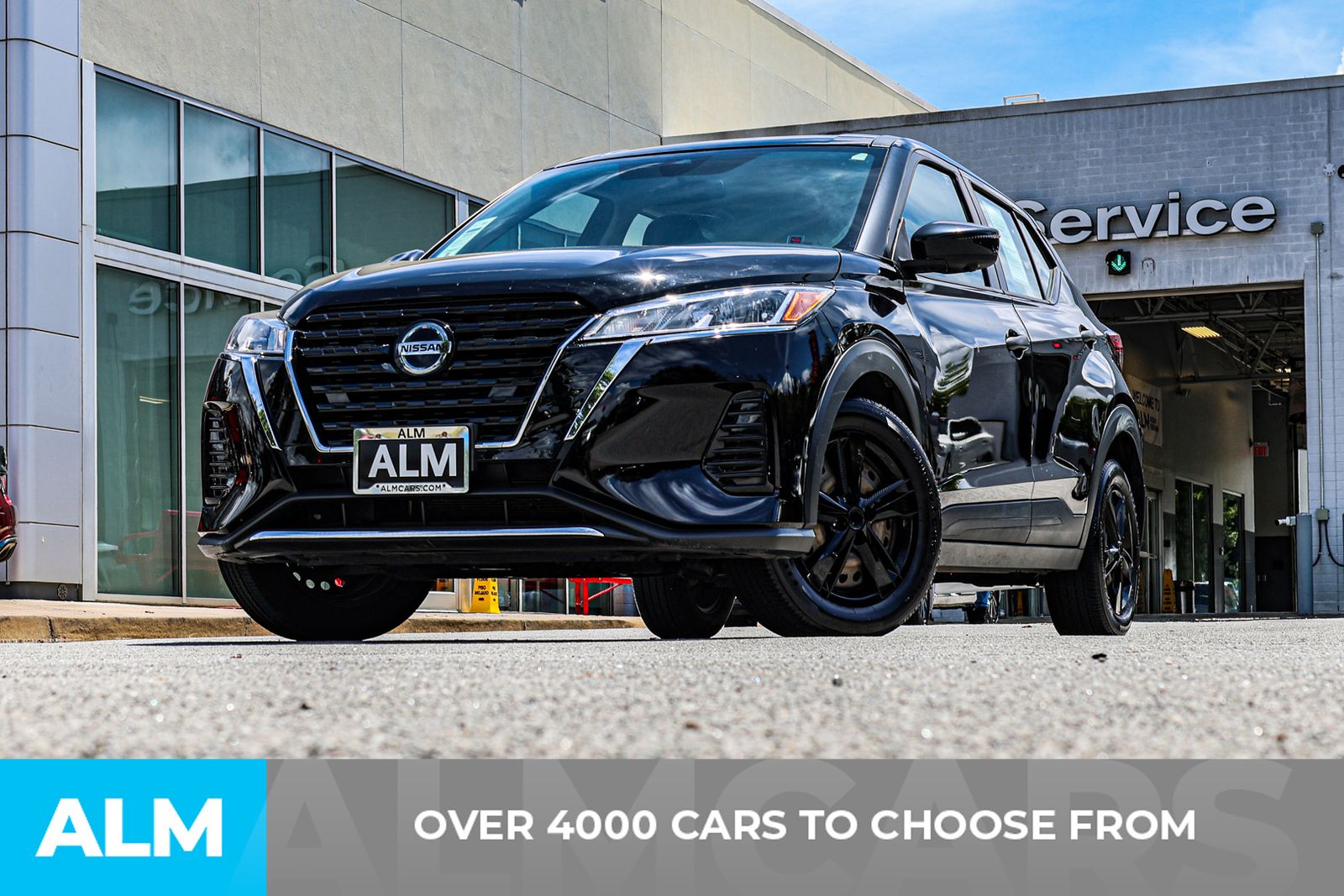 2021 Nissan Kicks S photo 2