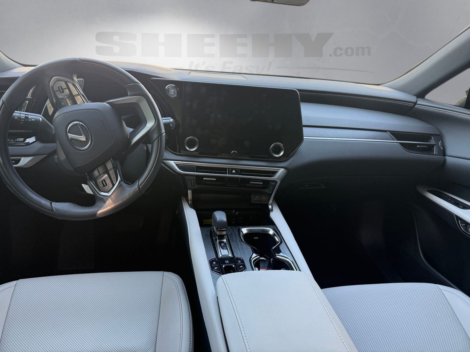 Used 2023 Green Lexus 350 Premium image 8