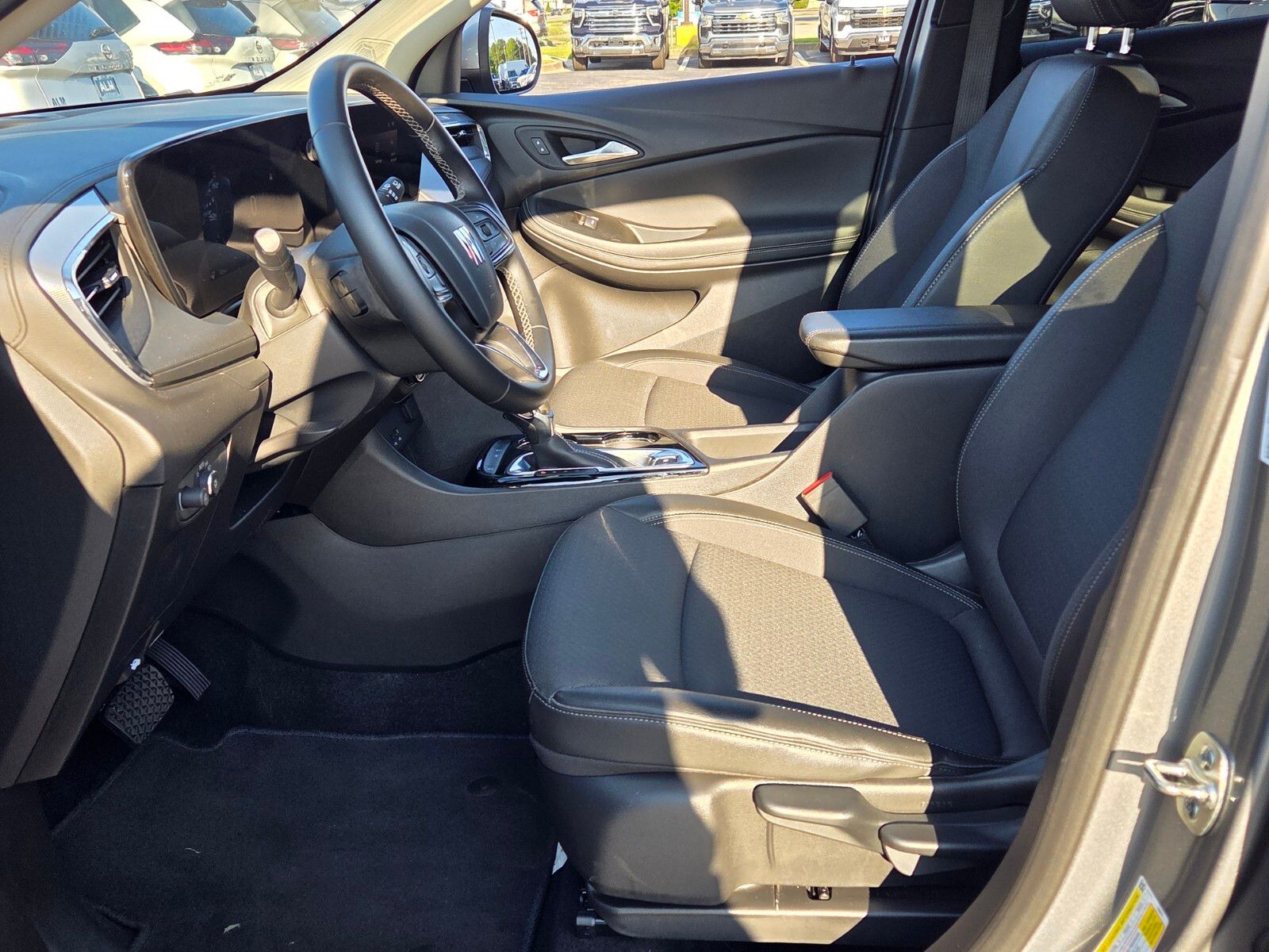 Used 2025 Gray Metallic Buick Preferred image 5