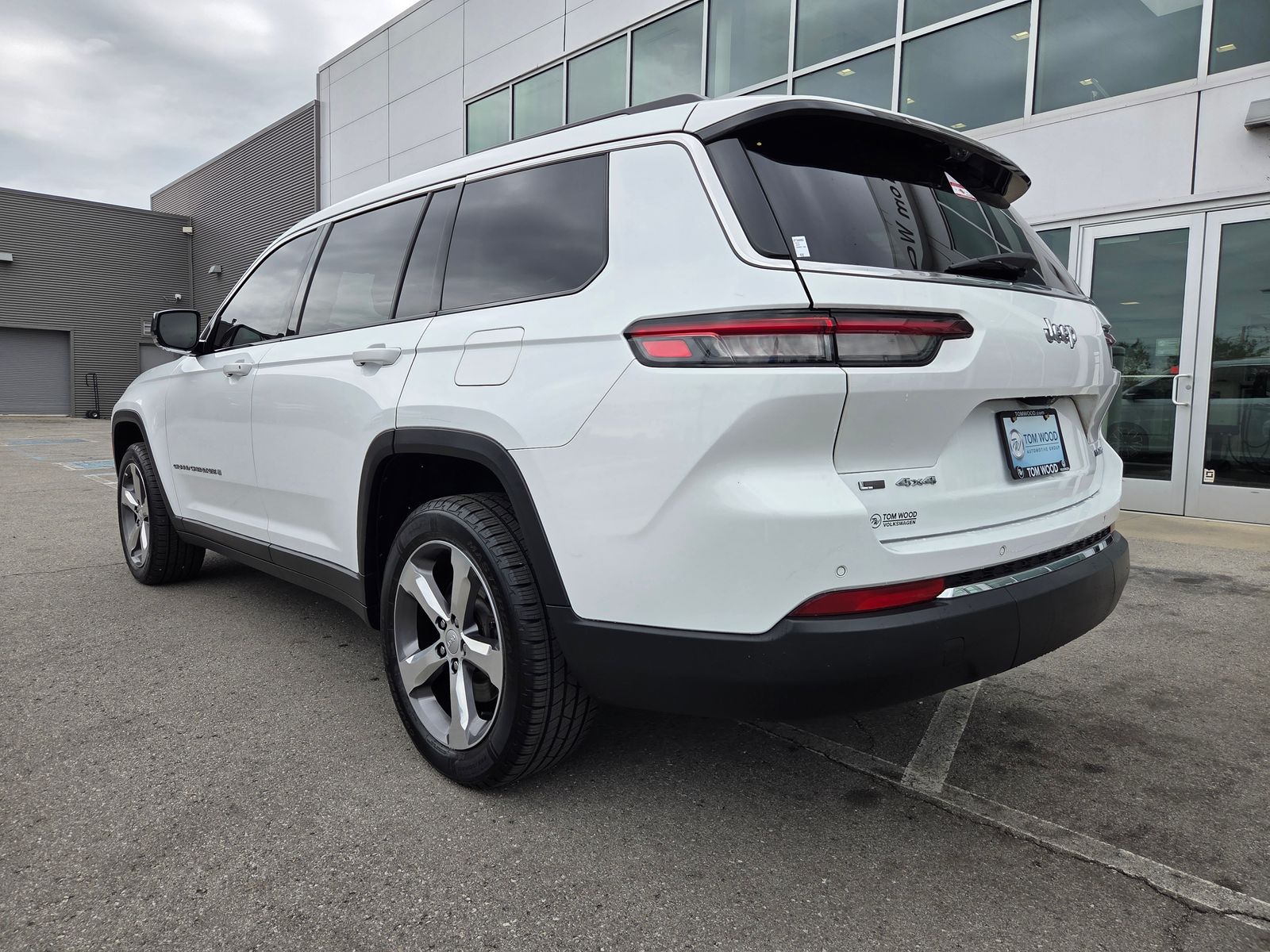 used 2022 Jeep Grand Cherokee L car, priced at $28,150