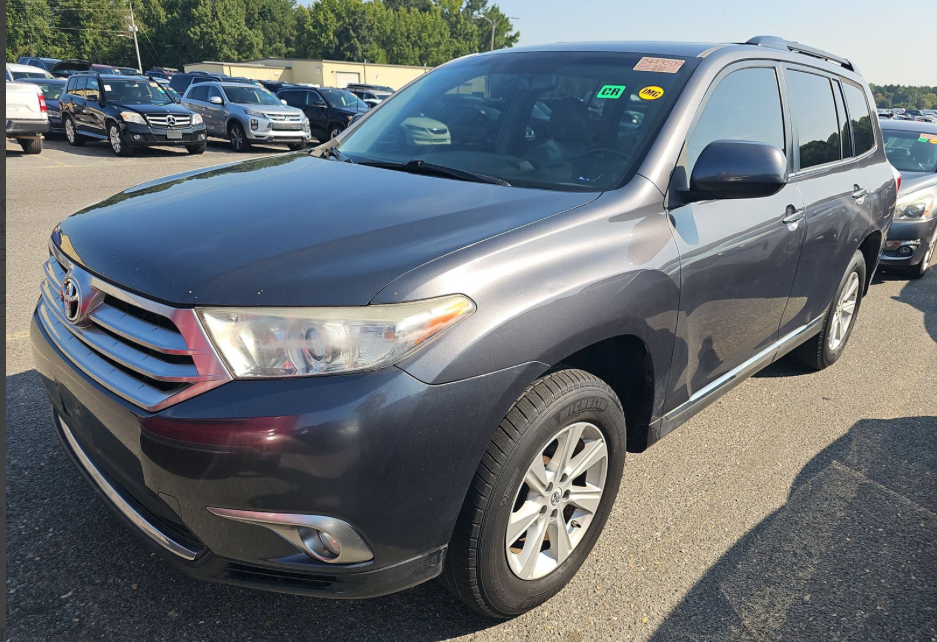 Magnetic Gray Metallic 2012 Toyota Highlander SUV / Crossover All-Wheel Drive 5-Speed Automatic Overdrive