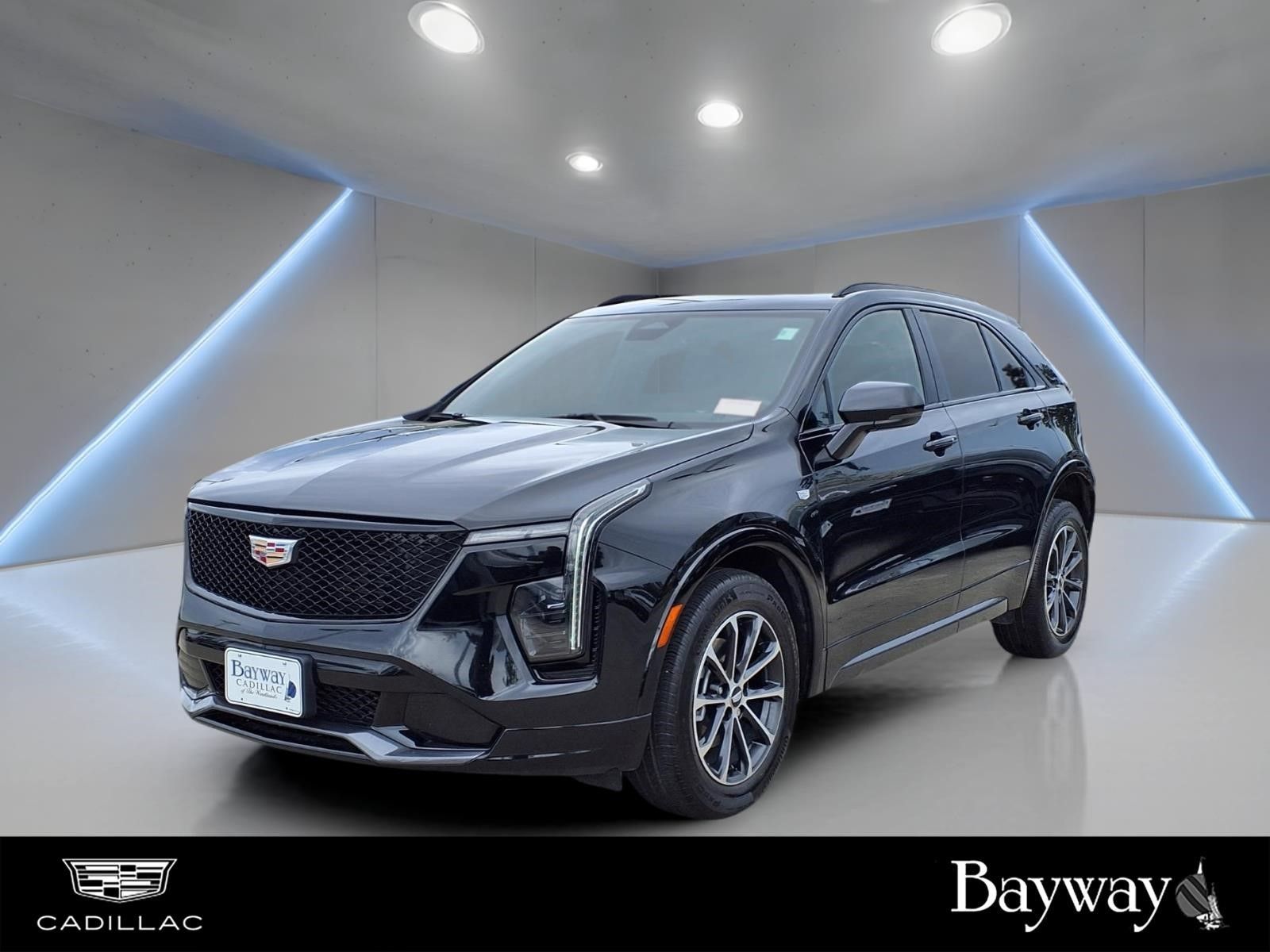 Stellar Black Metallic 2024 Cadillac XT4 SUV / Crossover Front-Wheel Drive 9-Speed Automatic