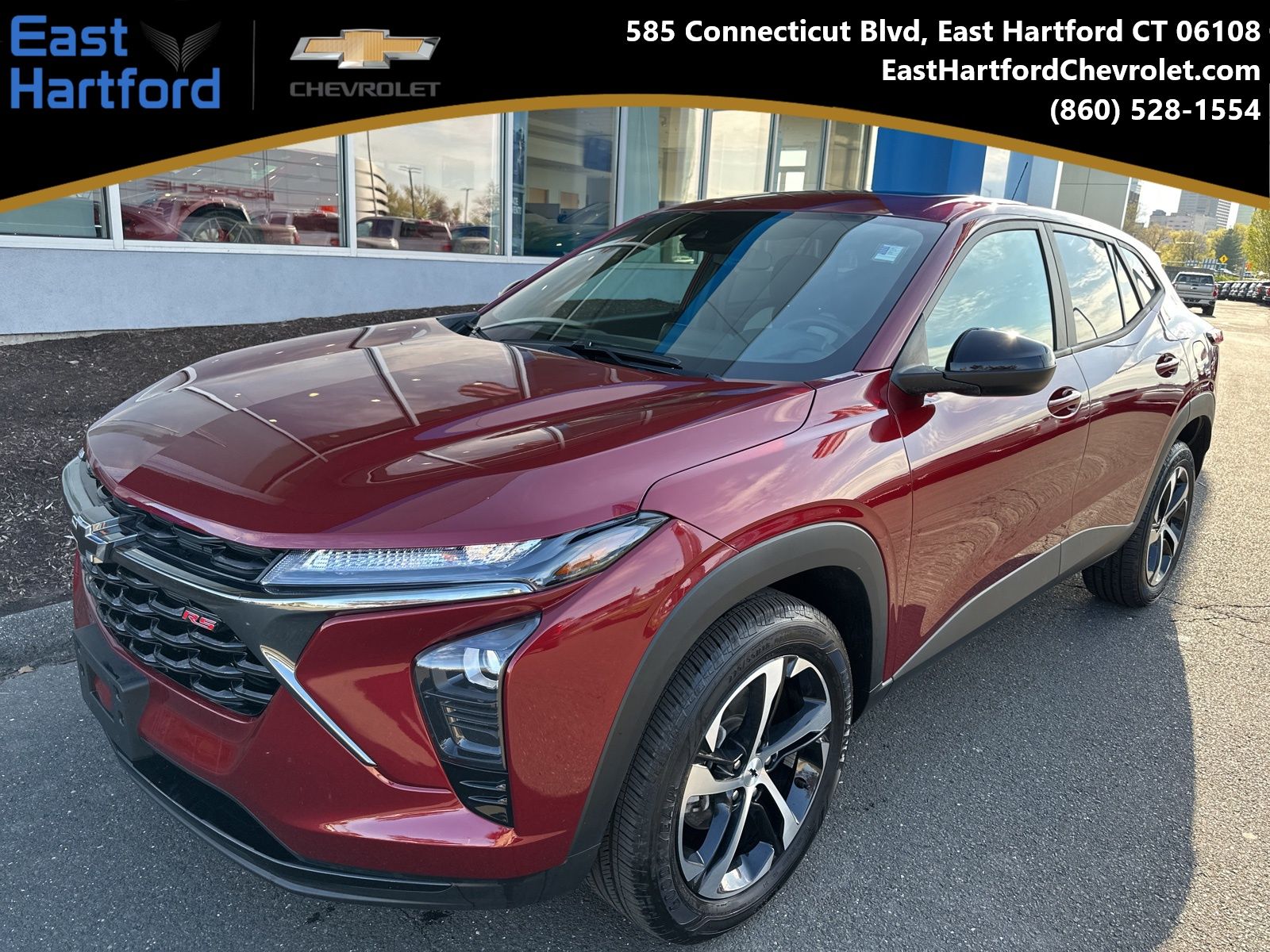 Red (Crimson Metallic) 2025 Chevrolet Trax RS with 1RS FWD SUV / Crossover Front-Wheel Drive 6-Speed Automatic