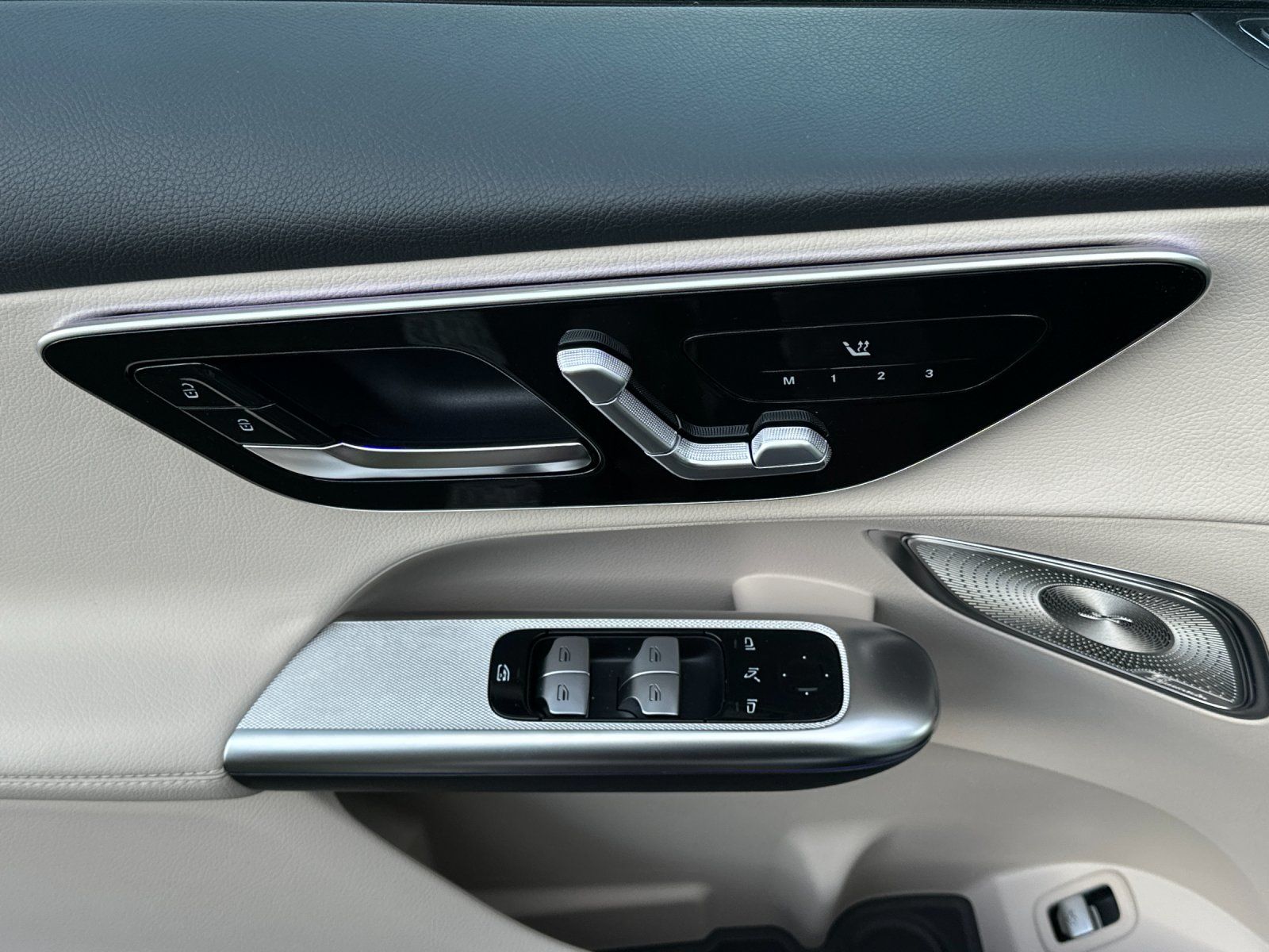 new 2026 Mercedes-Benz GLC car