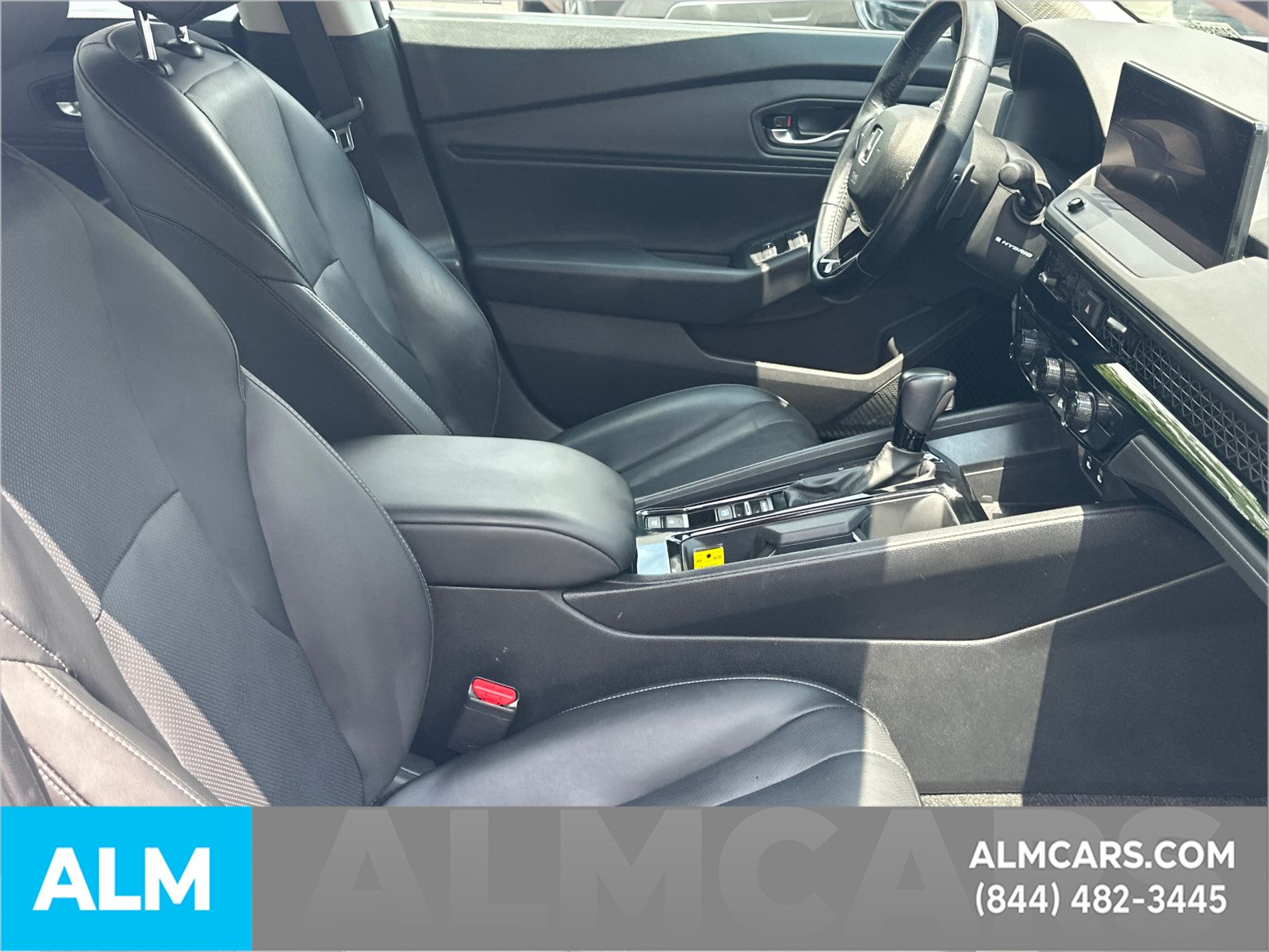 Used 2023 White Honda EX-L image 15
