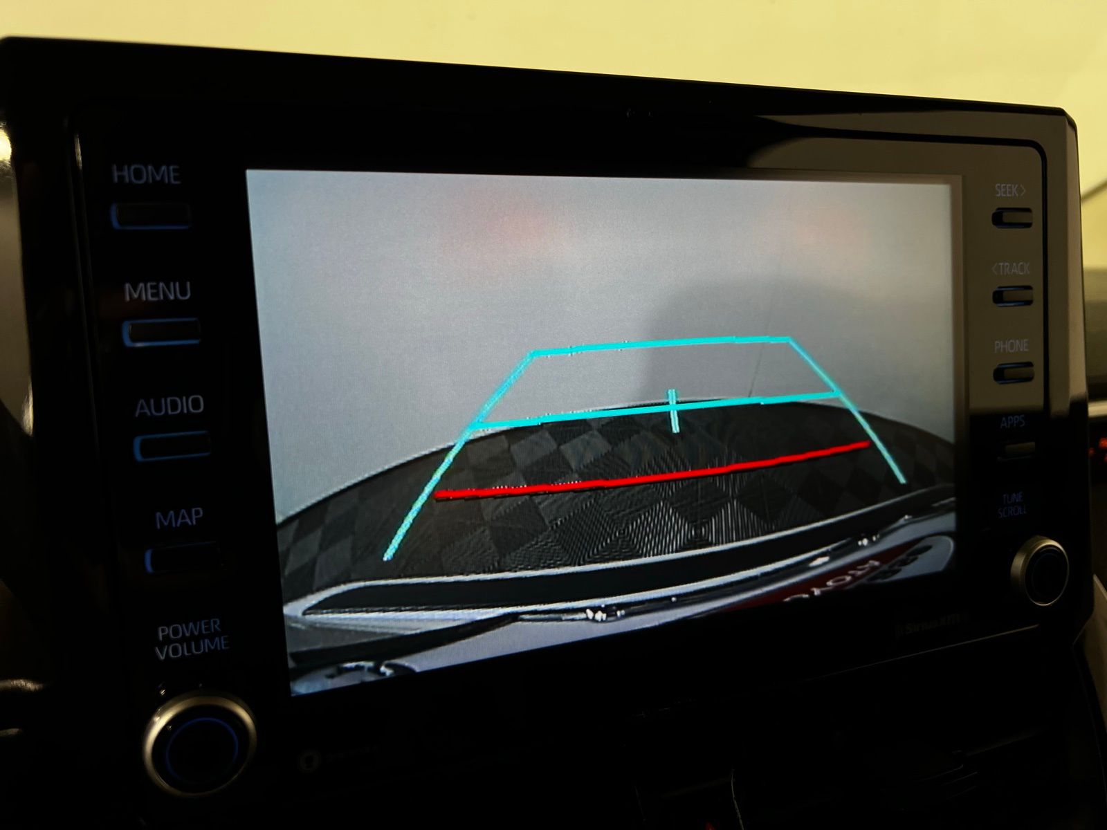 Thumbnail: 2022 Toyota Corolla - 18