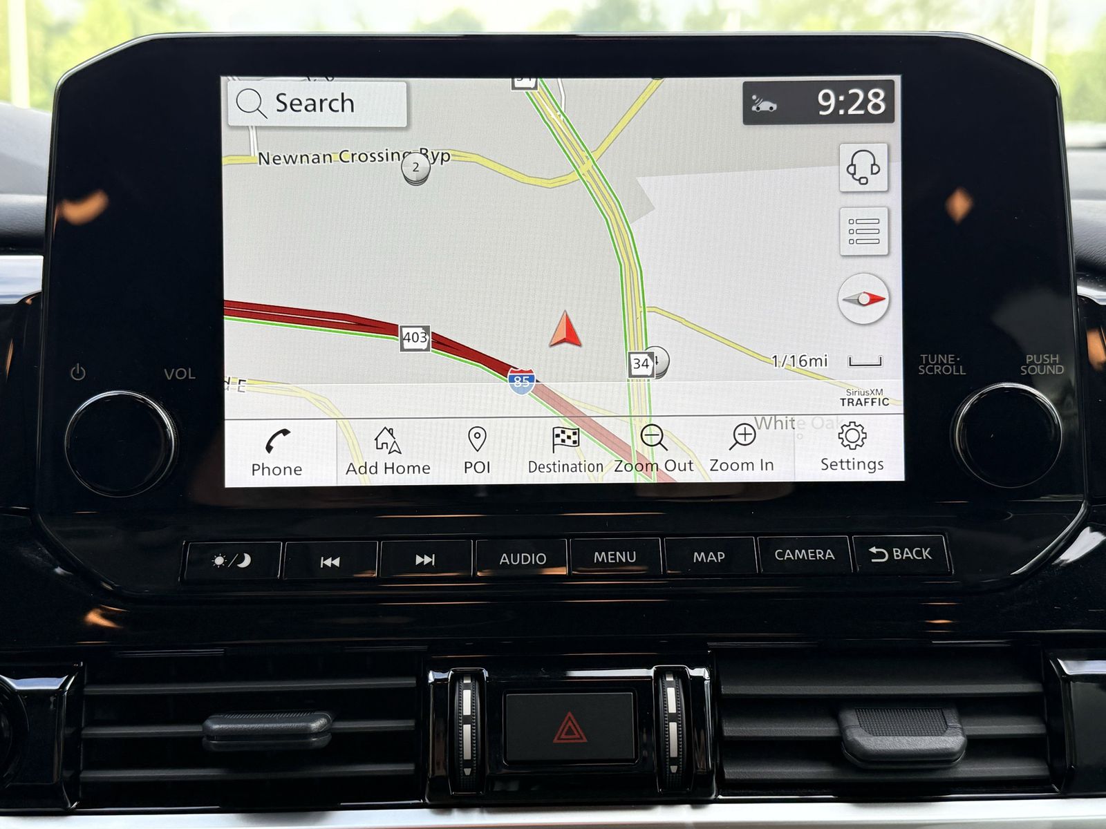 2025 Nissan Pathfinder SL photo 3