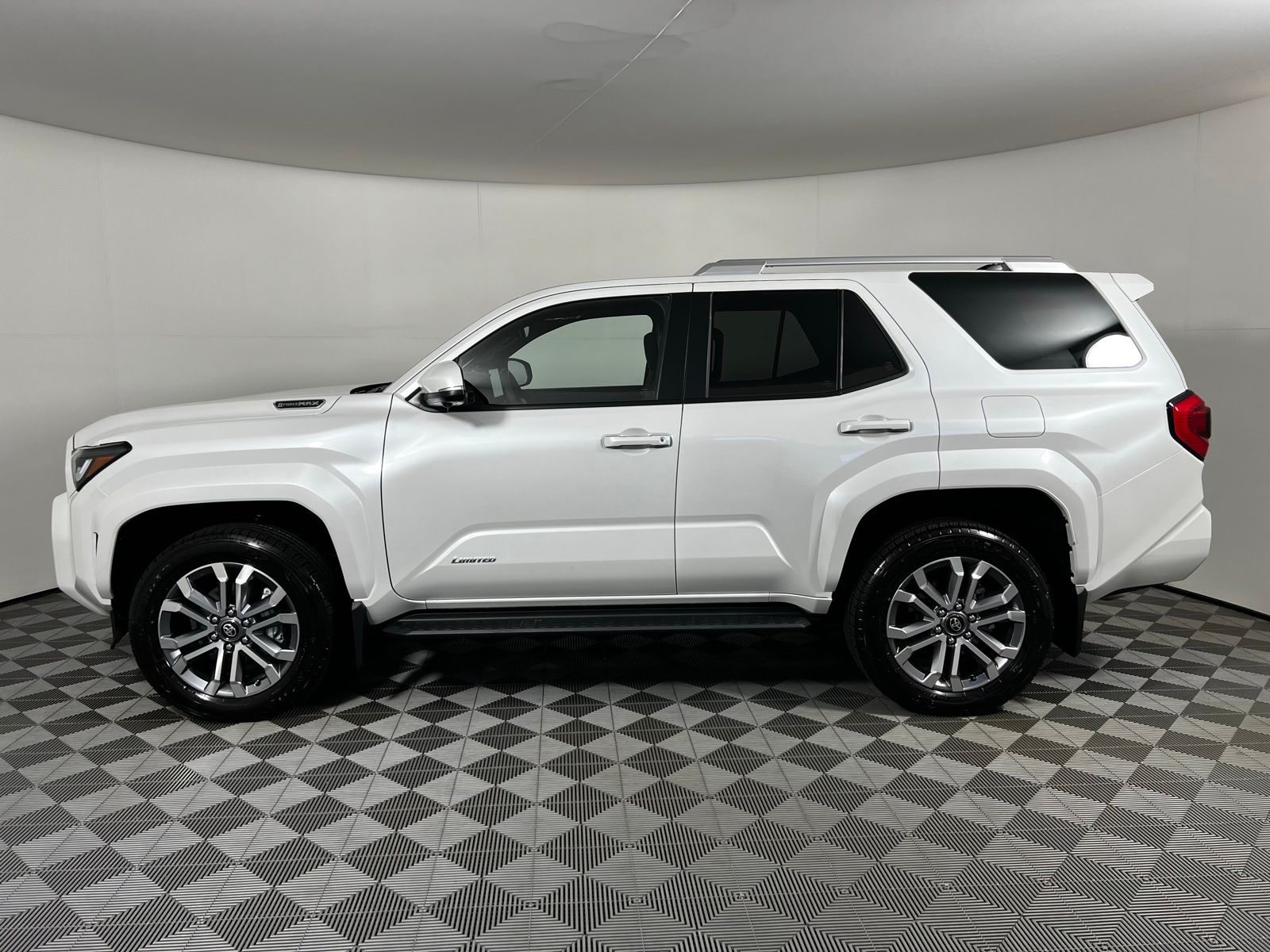Thumbnail: 2026 Toyota 4Runner - 8