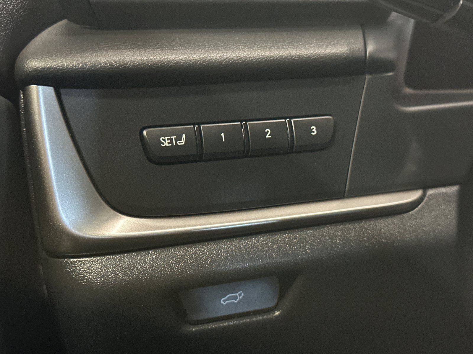 car-gallery-32