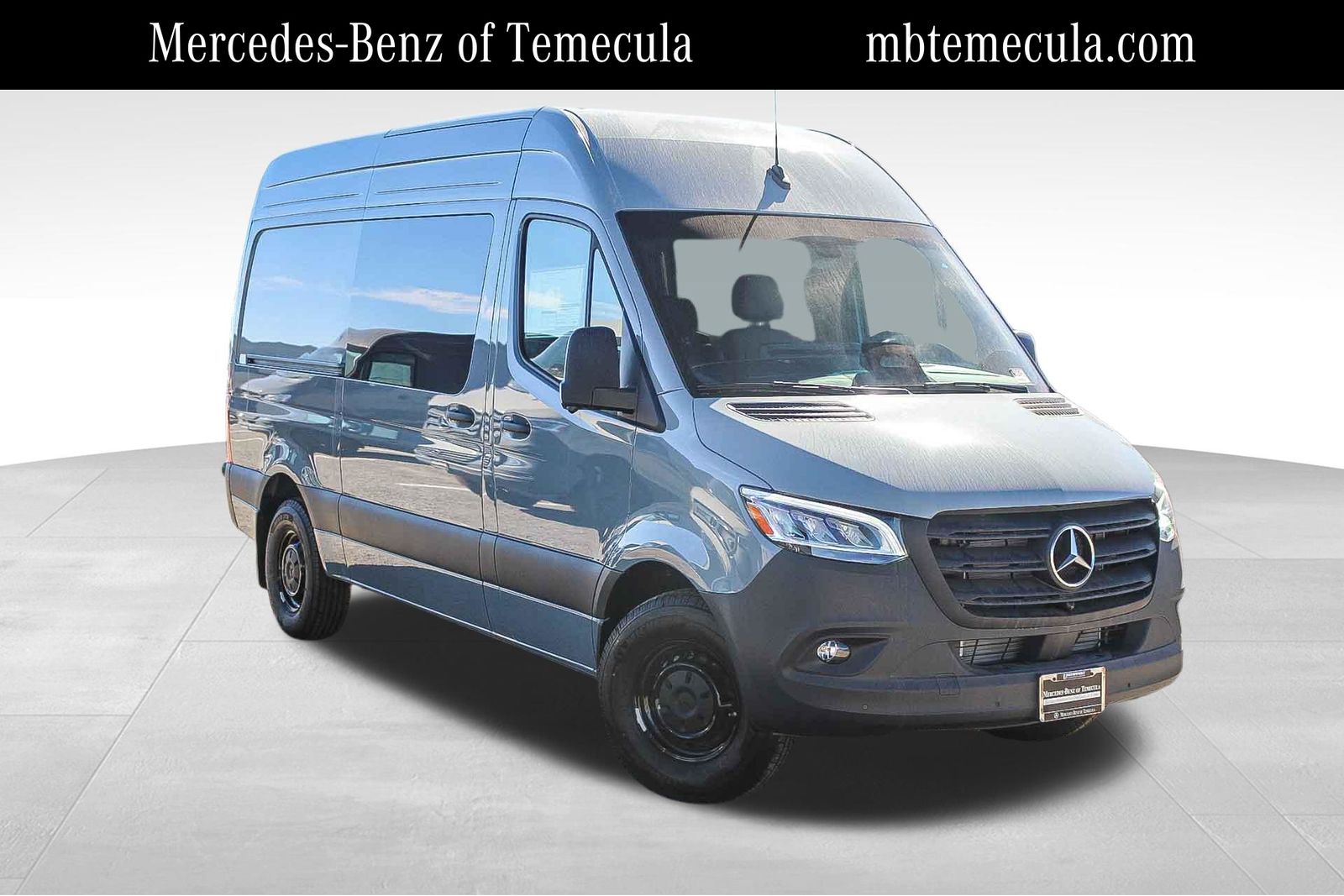 2026 Mercedes-Benz Sprinter 2500 Crew 144 WB