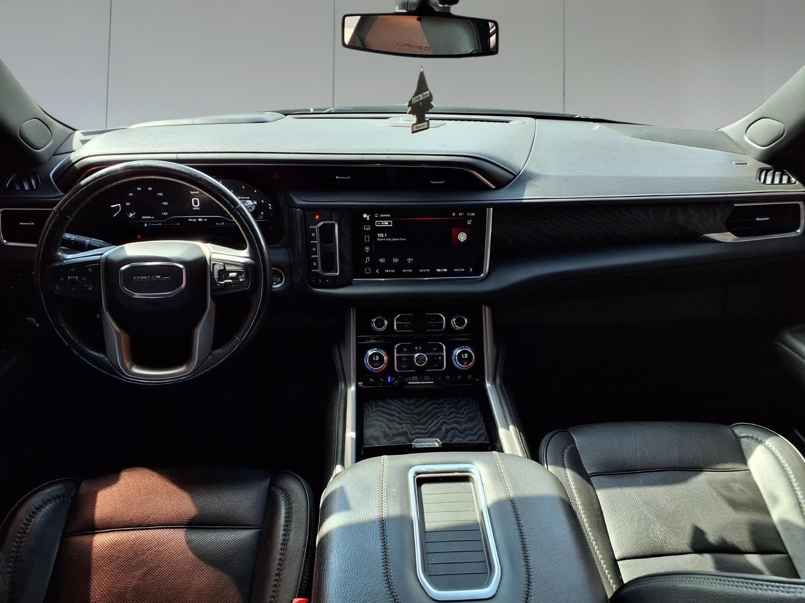 2022 GMC Yukon Denali Black at DeMontrond Auto Country
