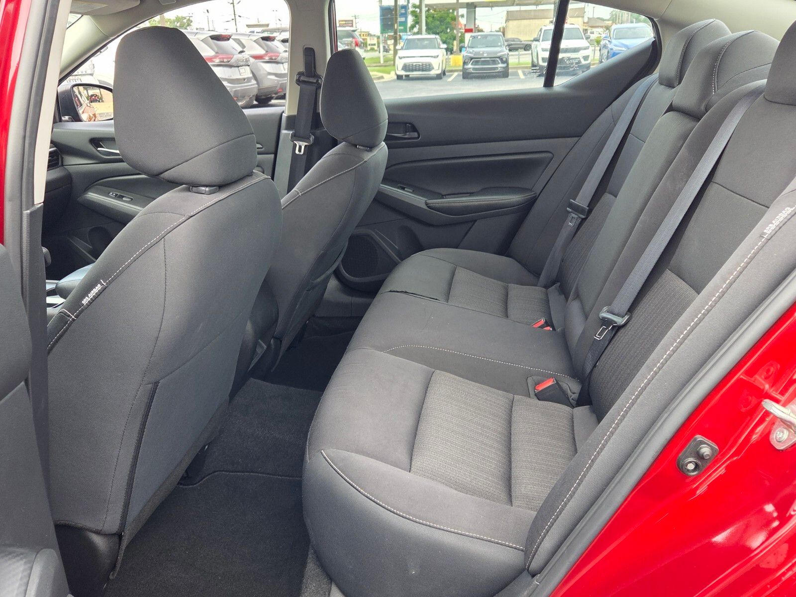 2025 Nissan Altima SV - Photo 6