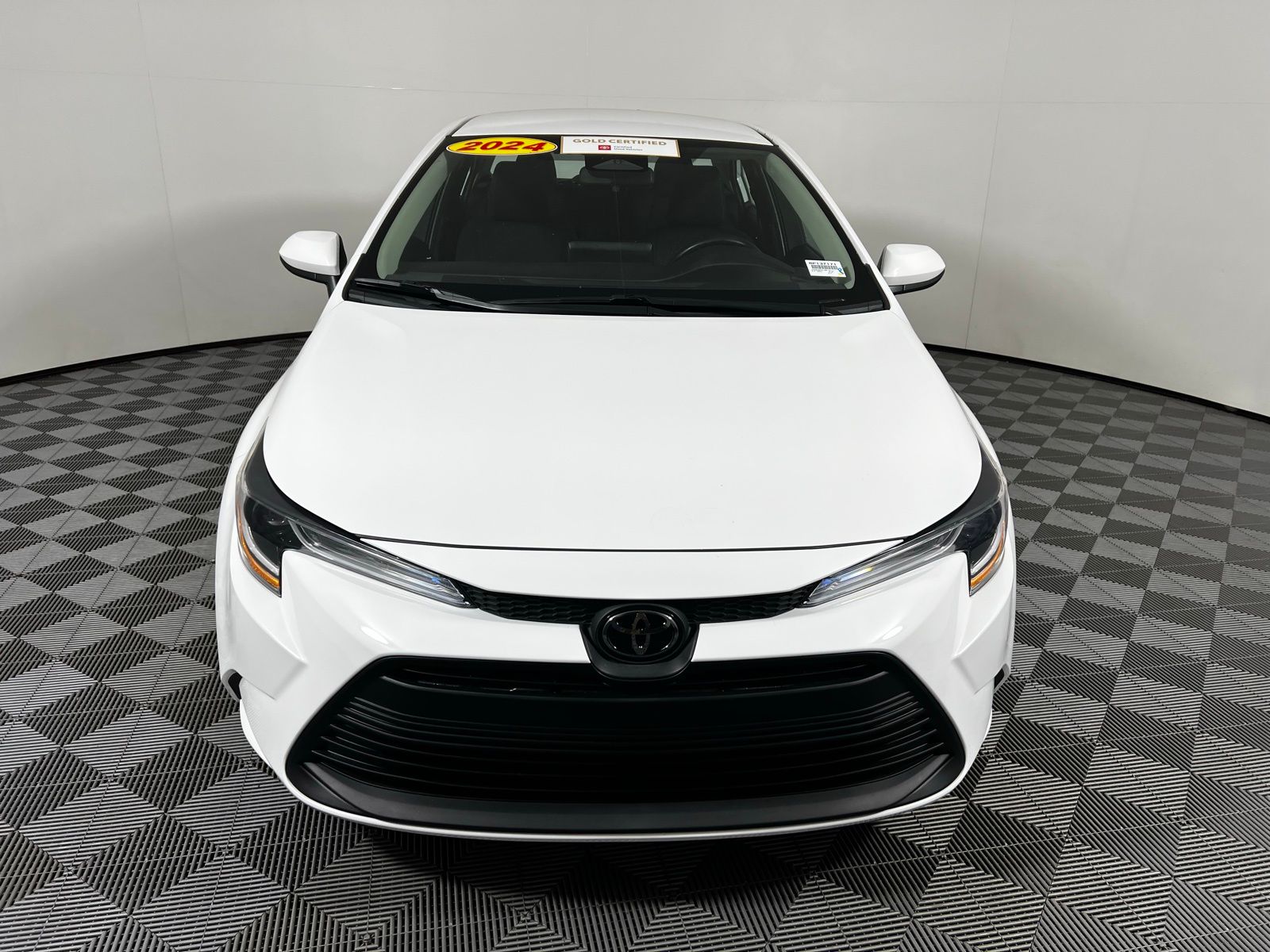 Thumbnail: 2024 Toyota Corolla - 2