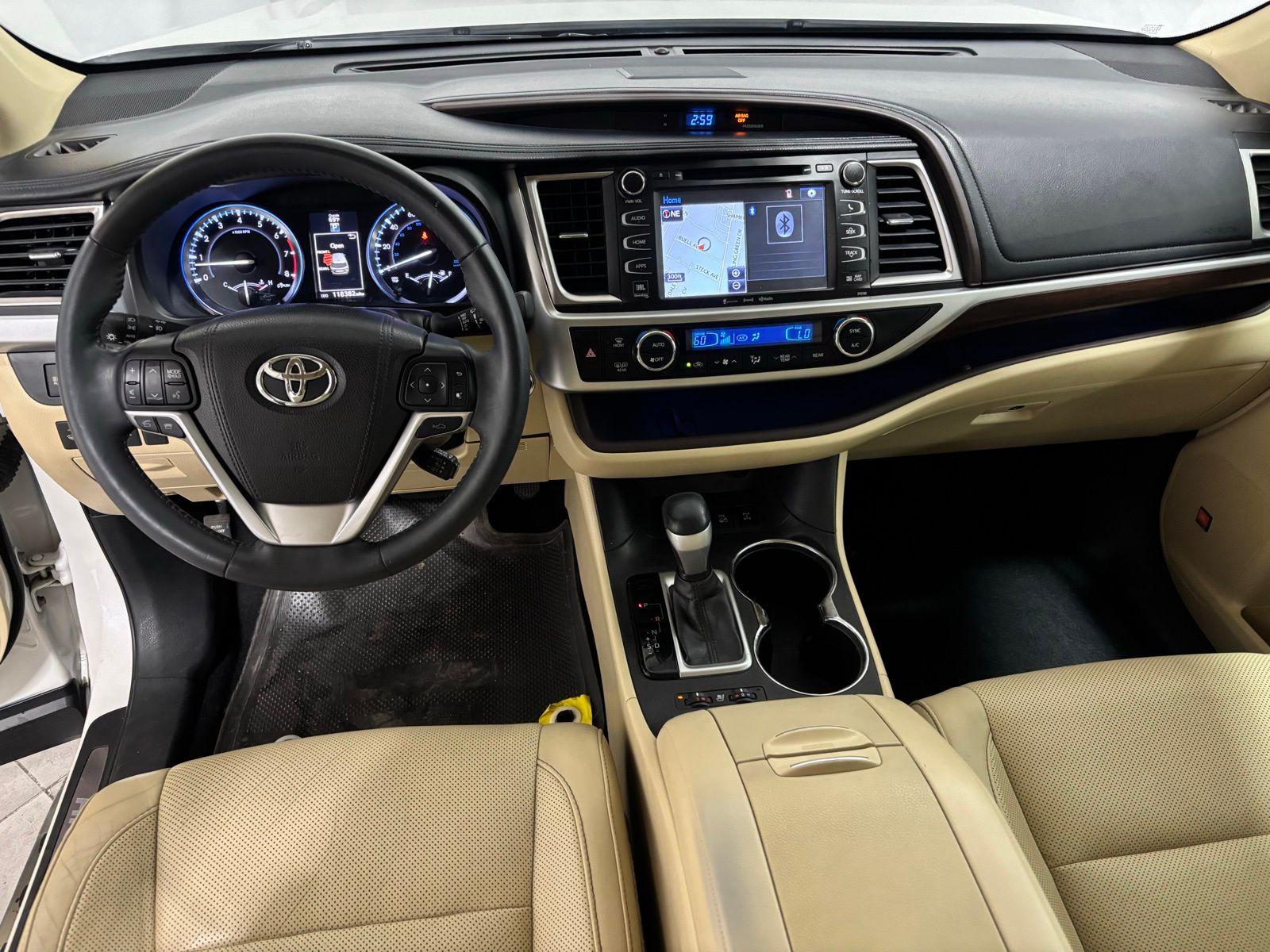 Used Car 2016 Toyota Highlander  For Sale Under $20,000 In Austin, Texas
