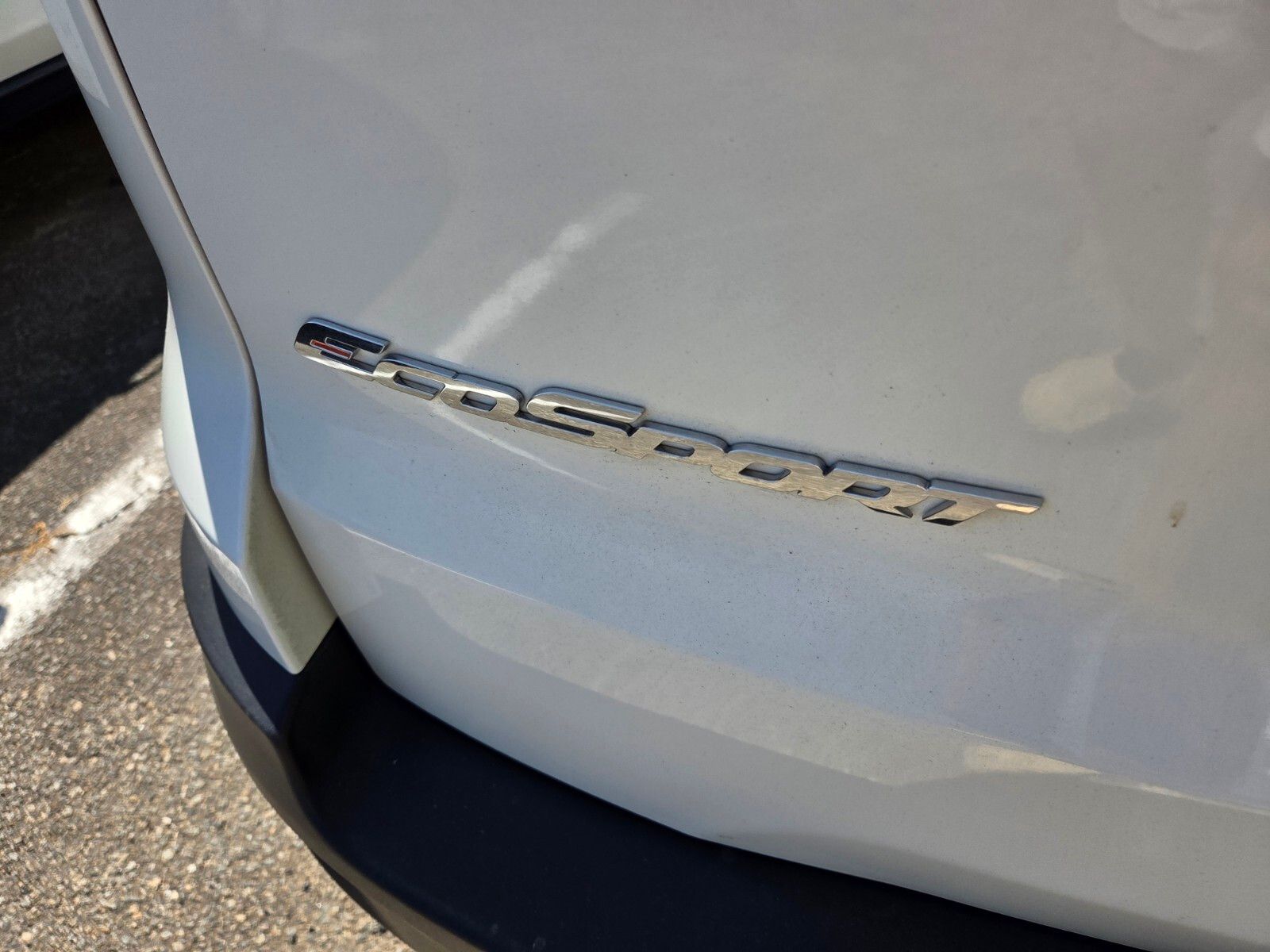 Used 2018 White Ford S image 8