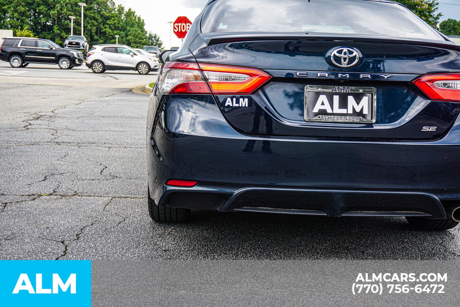 Used 2019 Blue Toyota SE image 16